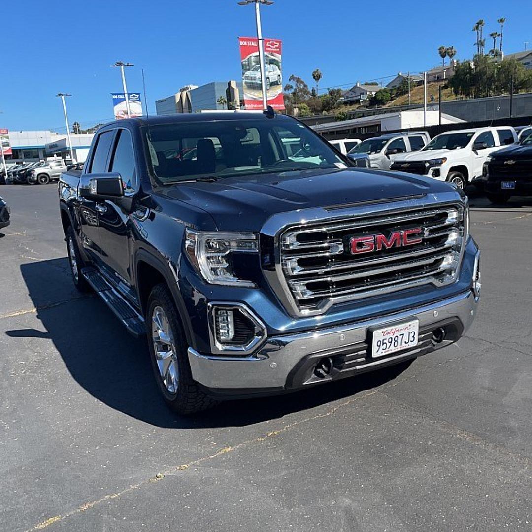 2019 BLUE GMC Sierra 1500 4WD (3GTU9DED4KG) with an 8-Cyl 5.3 Liter engine, Automatic transmission, located at 412 Auto Vista Drive, Palmdale, 93551, (661) 945-0620, 34.592636, -118.136681 - Photo#1