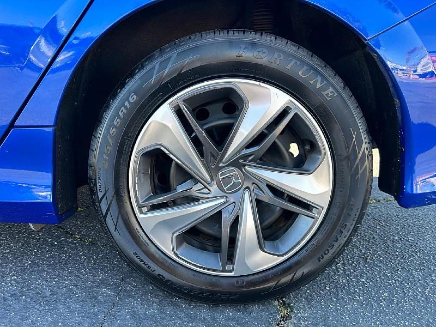 2019 BLUE Honda Civic Sedan (2HGFC2F64KH) with an 4-Cyl 2 Liter engine, Automatic CVT transmission, located at 412 Auto Vista Drive, Palmdale, 93551, (661) 945-0620, 34.592636, -118.136681 - Photo#12