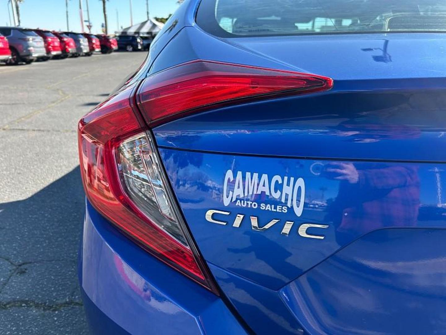 2019 BLUE Honda Civic Sedan (2HGFC2F64KH) with an 4-Cyl 2 Liter engine, Automatic CVT transmission, located at 412 Auto Vista Drive, Palmdale, 93551, (661) 945-0620, 34.592636, -118.136681 - Photo#14