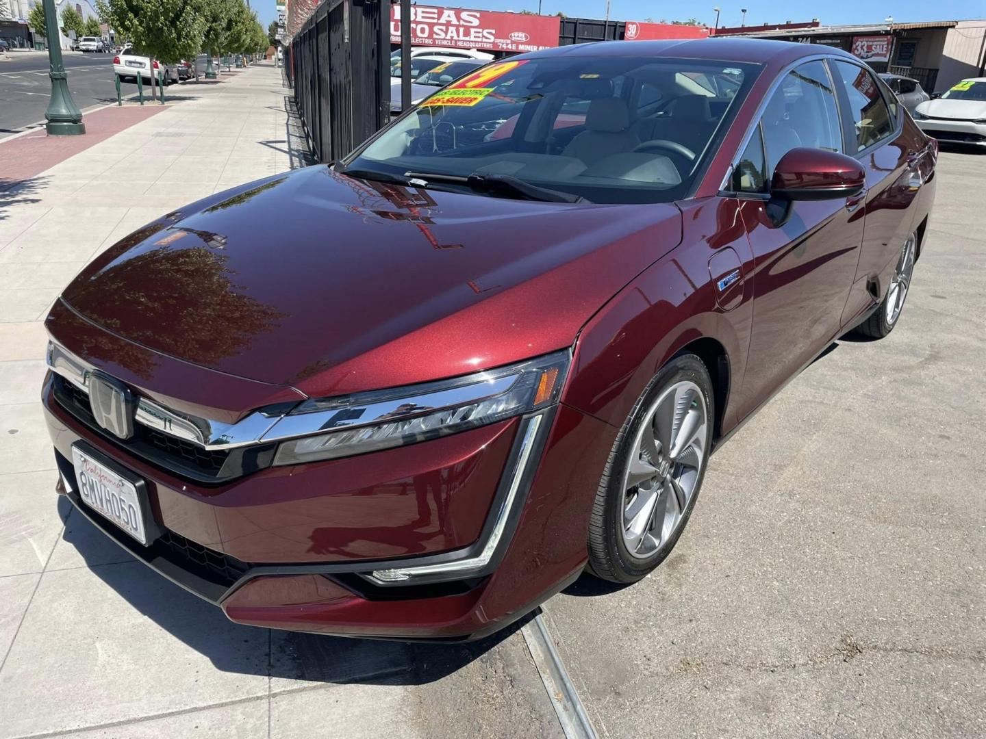 2019 Honda Clarity Plug-In Hybrid (JHMZC5F12KC) with an 1.5L L4 DOHC 16V HYBRID engine, CVT transmission, located at 744 E Miner Ave, Stockton, CA, 95202, (209) 944-5770, 37.956863, -121.282082 - PLUS TAXES AND FEES NO CHARGER AVAILABLE - Photo#3