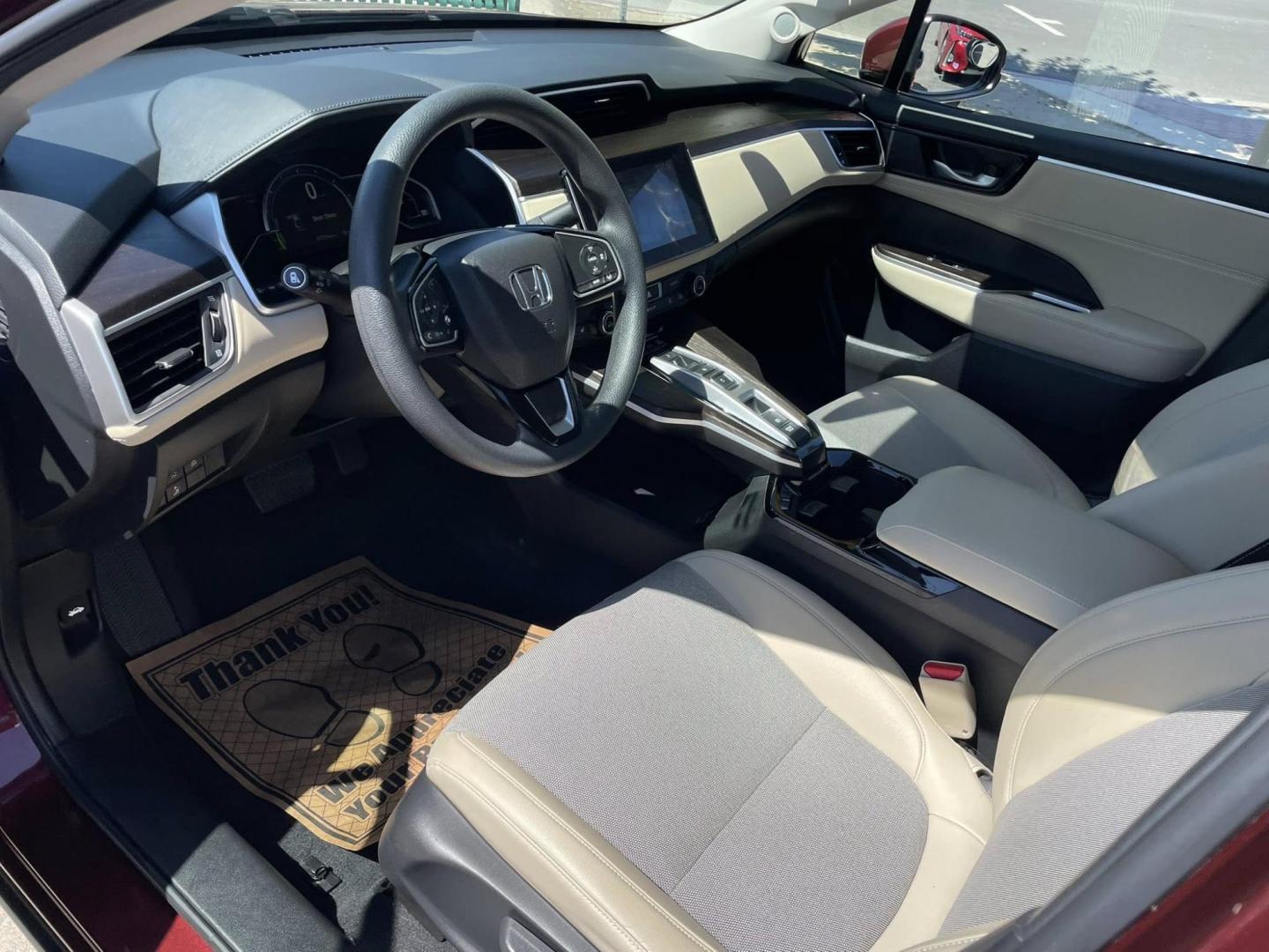 2019 Honda Clarity Plug-In Hybrid (JHMZC5F12KC) with an 1.5L L4 DOHC 16V HYBRID engine, CVT transmission, located at 744 E Miner Ave, Stockton, CA, 95202, (209) 944-5770, 37.956863, -121.282082 - PLUS TAXES AND FEES NO CHARGER AVAILABLE - Photo#6