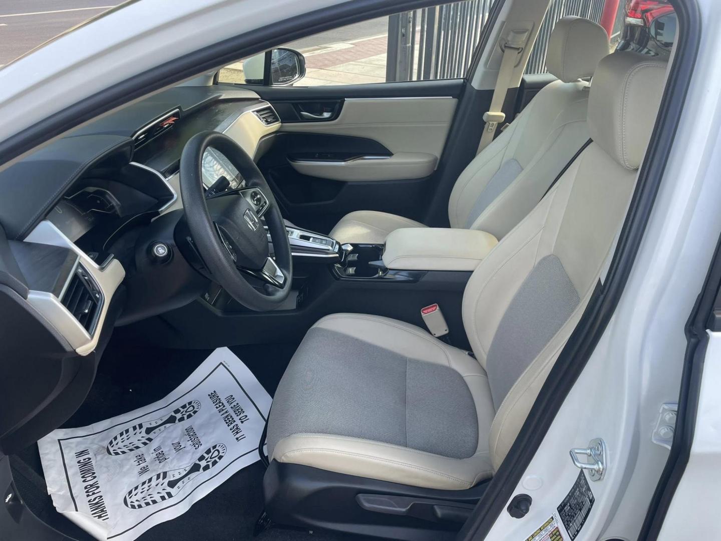 2019 Honda Clarity Plug-In Hybrid (JHMZC5F10KC) with an 1.5L L4 DOHC 16V HYBRID engine, CVT transmission, located at 744 E Miner Ave, Stockton, CA, 95202, (209) 944-5770, 37.956863, -121.282082 - PLUS TAXES AND FEES NO CHARGER AVAILABLE - Photo#6