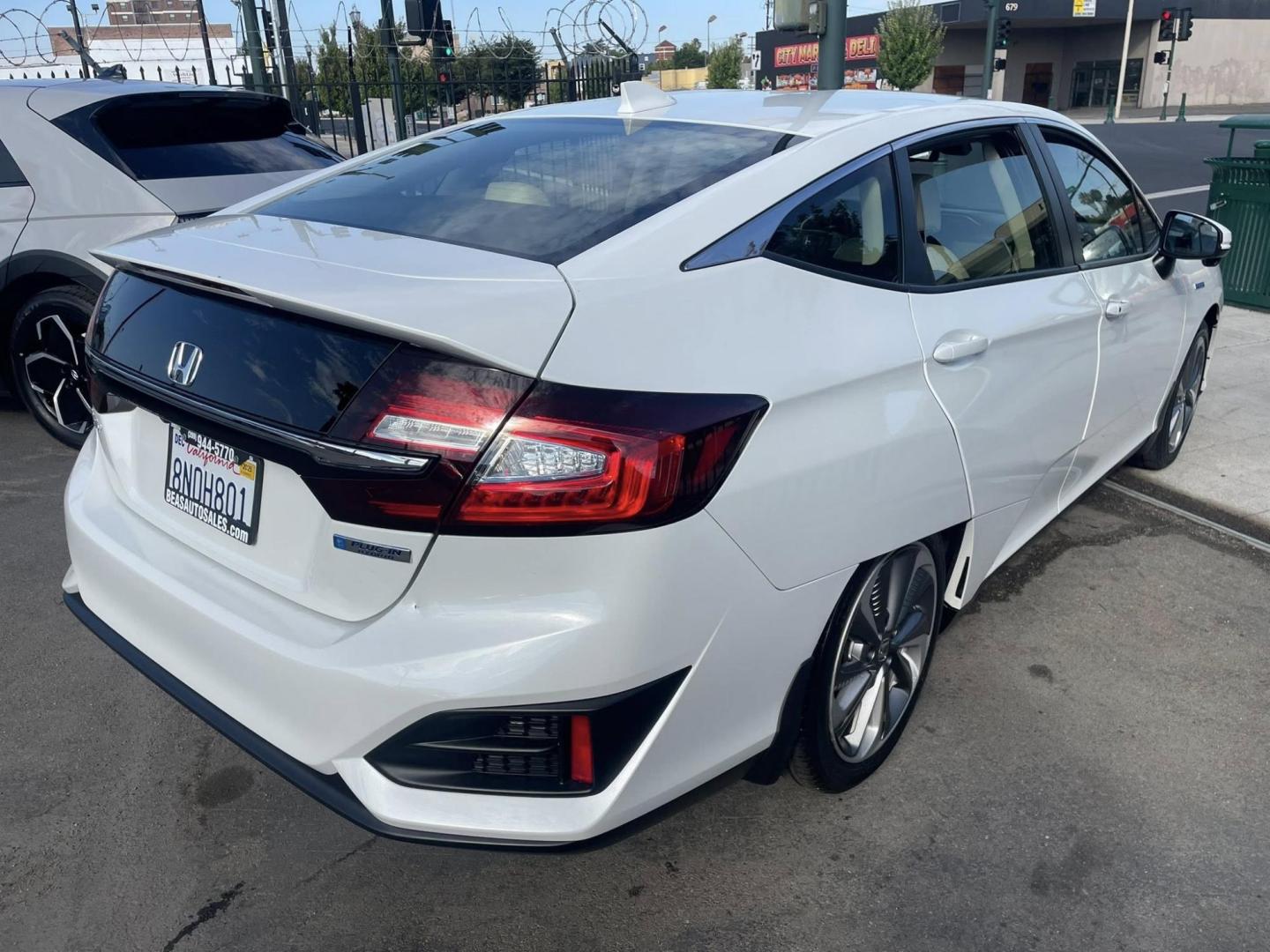 2019 Honda Clarity Plug-In Hybrid (JHMZC5F10KC) with an 1.5L L4 DOHC 16V HYBRID engine, CVT transmission, located at 744 E Miner Ave, Stockton, CA, 95202, (209) 944-5770, 37.956863, -121.282082 - PLUS TAXES AND FEES NO CHARGER AVAILABLE - Photo#11