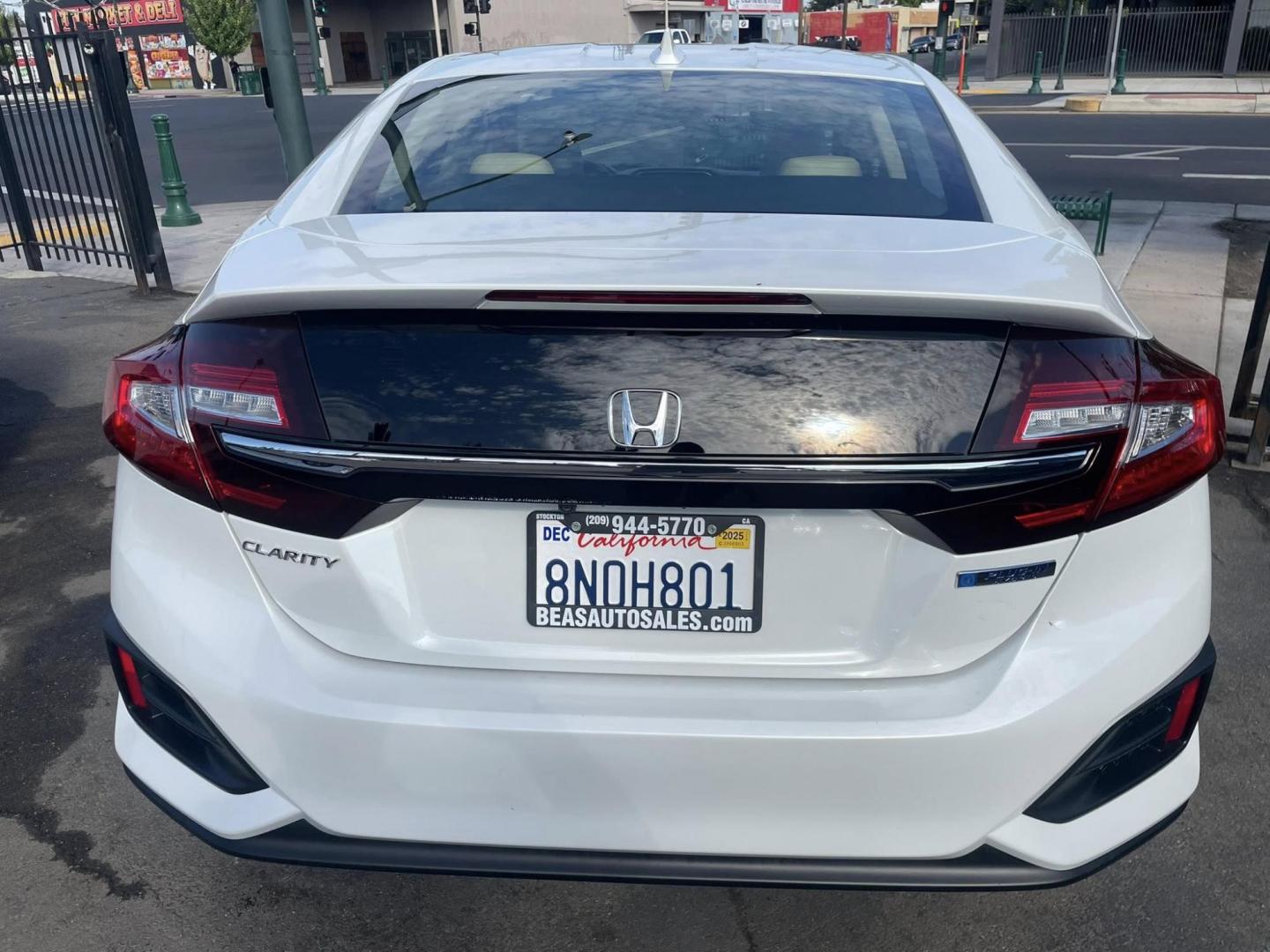 2019 Honda Clarity Plug-In Hybrid (JHMZC5F10KC) with an 1.5L L4 DOHC 16V HYBRID engine, CVT transmission, located at 744 E Miner Ave, Stockton, CA, 95202, (209) 944-5770, 37.956863, -121.282082 - PLUS TAXES AND FEES NO CHARGER AVAILABLE - Photo#10