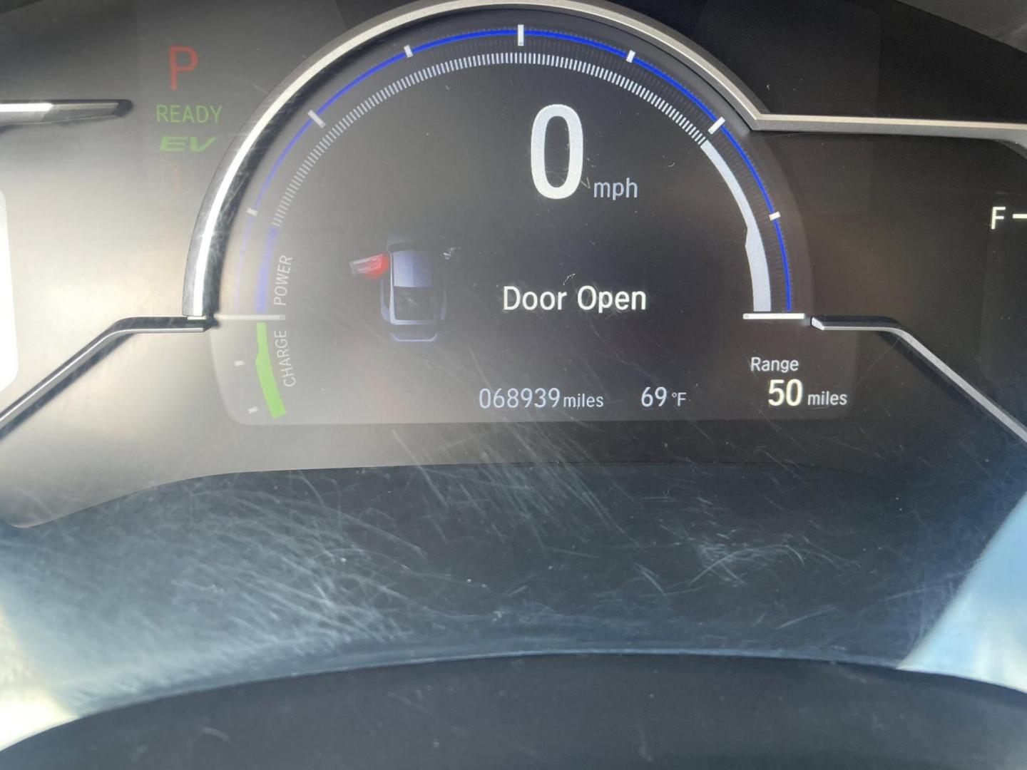 2019 Honda Clarity Plug-In Hybrid (JHMZC5F19KC) with an 1.5L L4 DOHC 16V HYBRID engine, CVT transmission, located at 744 E Miner Ave, Stockton, CA, 95202, (209) 944-5770, 37.956863, -121.282082 - PLUS TAXES AND FEES NO CHARGER AVAILABLE - Photo#8