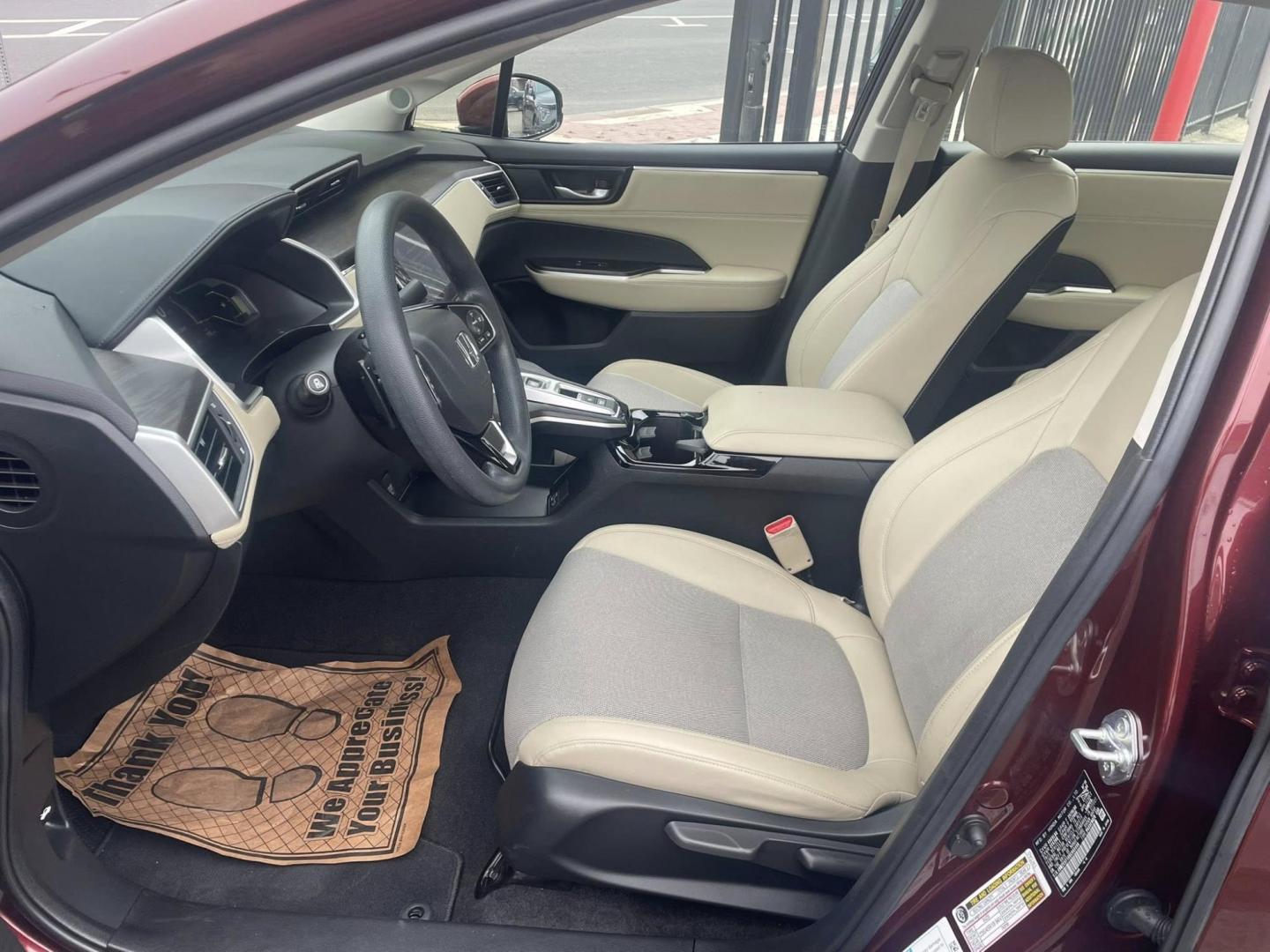 2019 Honda Clarity Plug-In Hybrid (JHMZC5F16KC) with an 1.5L L4 DOHC 16V HYBRID engine, CVT transmission, located at 744 E Miner Ave, Stockton, CA, 95202, (209) 944-5770, 37.956863, -121.282082 - PLUS TAXES AND FEES - Photo#6