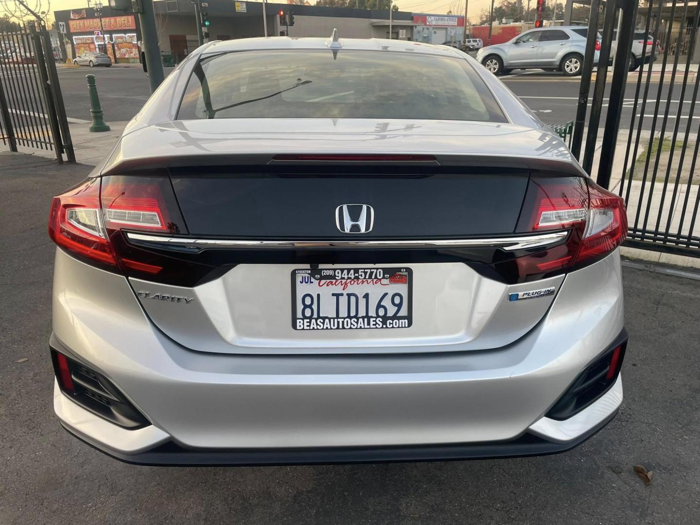 2019 Honda Clarity Plug-In Hybrid (JHMZC5F18KC) with an 1.5L L4 DOHC 16V HYBRID engine, CVT transmission, located at 744 E Miner Ave, Stockton, CA, 95202, (209) 944-5770, 37.956863, -121.282082 - PLUS TAXES AND FEES - Photo#11