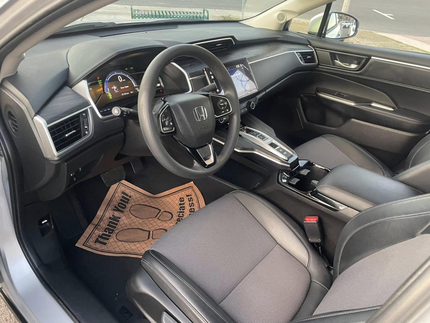 2019 Honda Clarity Plug-In Hybrid (JHMZC5F18KC) with an 1.5L L4 DOHC 16V HYBRID engine, CVT transmission, located at 744 E Miner Ave, Stockton, CA, 95202, (209) 944-5770, 37.956863, -121.282082 - PLUS TAXES AND FEES - Photo#6