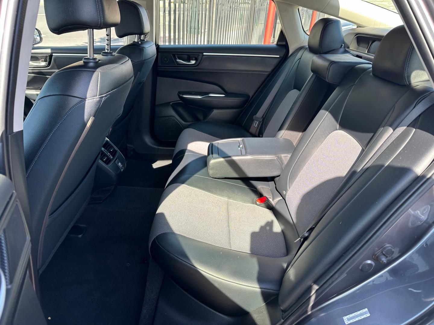 2019 Honda Clarity Plug-In Hybrid (JHMZC5F14KC) with an 1.5L L4 DOHC 16V HYBRID engine, CVT transmission, located at 744 E Miner Ave, Stockton, CA, 95202, (209) 944-5770, 37.956863, -121.282082 - Photo#12