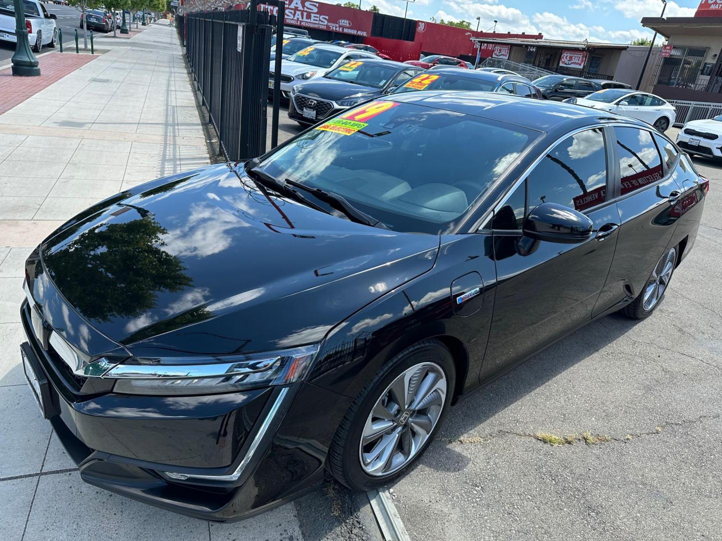 2019 Honda Clarity Plug-In Hybrid (JHMZC5F11KC) with an 1.5L L4 DOHC 16V HYBRID engine, CVT transmission, located at 744 E Miner Ave, Stockton, CA, 95202, (209) 944-5770, 37.956863, -121.282082- Photo#4