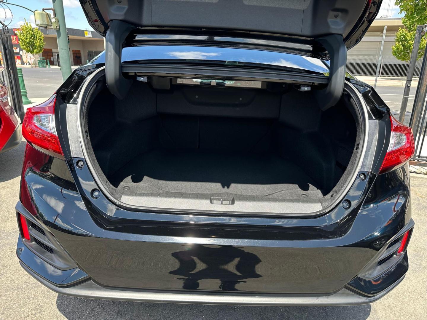 2019 Honda Clarity Plug-In Hybrid (JHMZC5F11KC) with an 1.5L L4 DOHC 16V HYBRID engine, CVT transmission, located at 744 E Miner Ave, Stockton, CA, 95202, (209) 944-5770, 37.956863, -121.282082- Photo#12