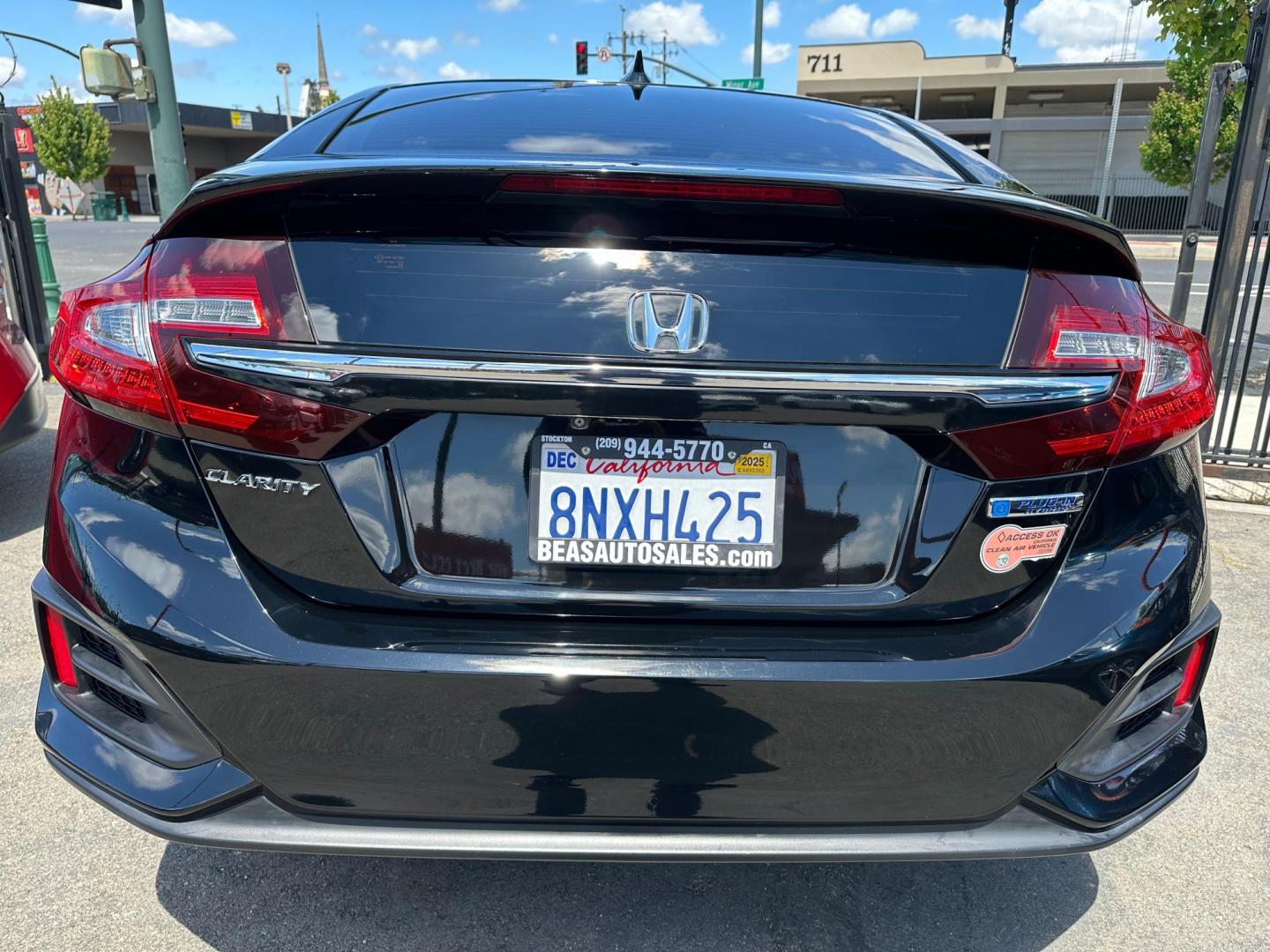 2019 Honda Clarity Plug-In Hybrid (JHMZC5F11KC) with an 1.5L L4 DOHC 16V HYBRID engine, CVT transmission, located at 744 E Miner Ave, Stockton, CA, 95202, (209) 944-5770, 37.956863, -121.282082- Photo#7