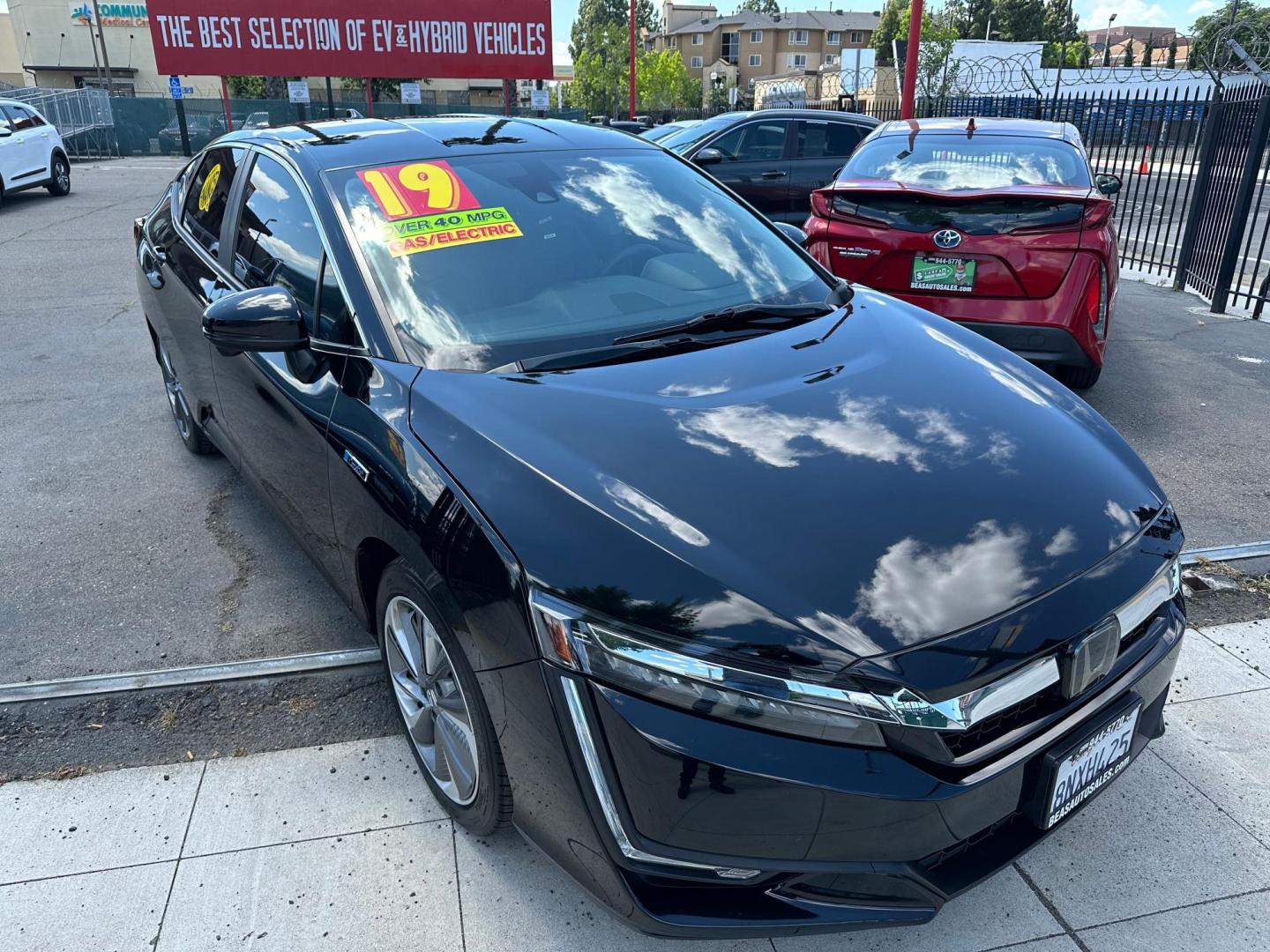 2019 Honda Clarity Plug-In Hybrid (JHMZC5F11KC) with an 1.5L L4 DOHC 16V HYBRID engine, CVT transmission, located at 744 E Miner Ave, Stockton, CA, 95202, (209) 944-5770, 37.956863, -121.282082- Photo#1