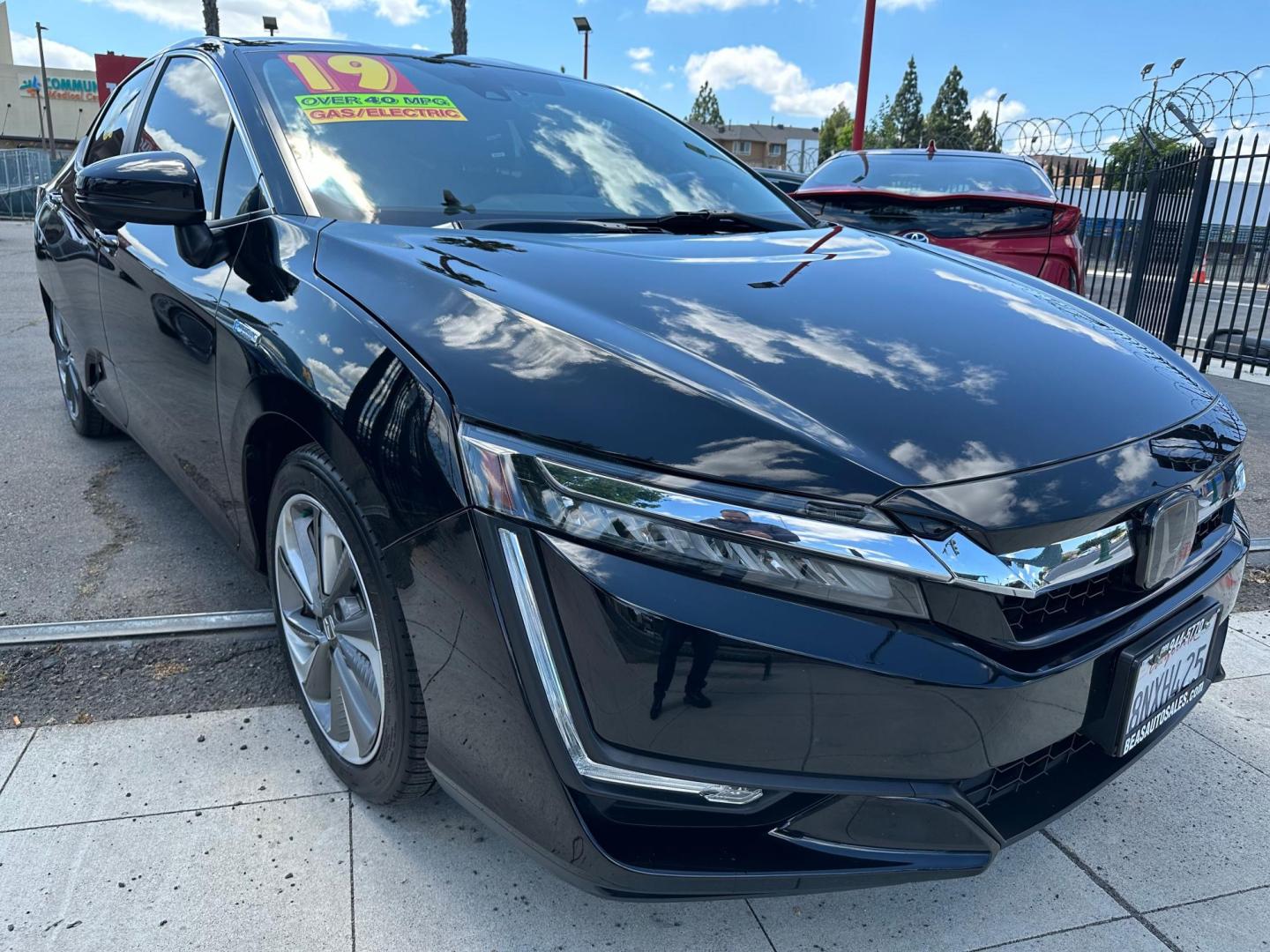 2019 Honda Clarity Plug-In Hybrid (JHMZC5F11KC) with an 1.5L L4 DOHC 16V HYBRID engine, CVT transmission, located at 744 E Miner Ave, Stockton, CA, 95202, (209) 944-5770, 37.956863, -121.282082- Photo#0