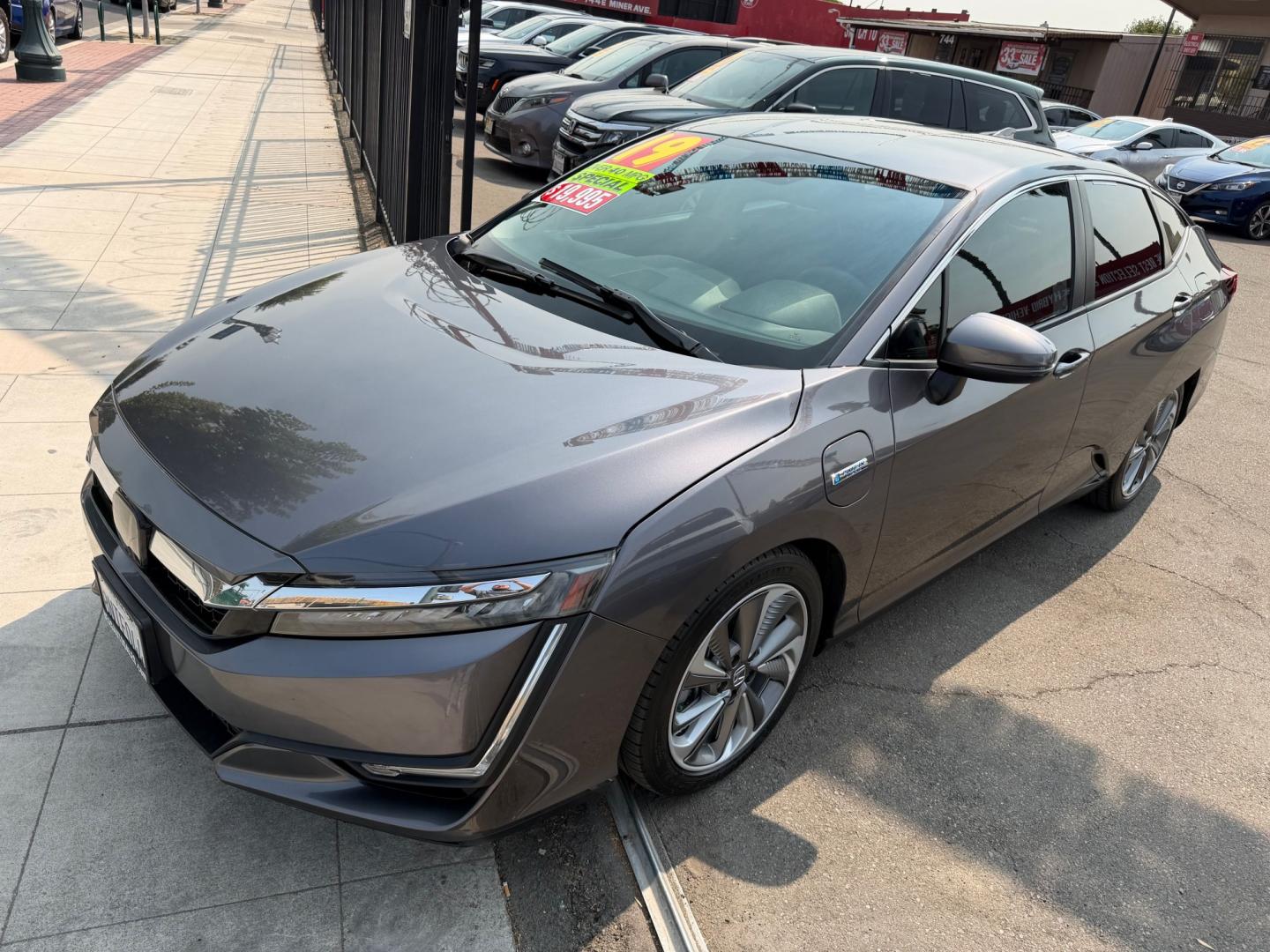 2019 Honda Clarity Plug-In Hybrid (JHMZC5F10KC) with an 1.5L L4 DOHC 16V HYBRID engine, CVT transmission, located at 744 E Miner Ave, Stockton, CA, 95202, (209) 944-5770, 37.956863, -121.282082- Photo#4