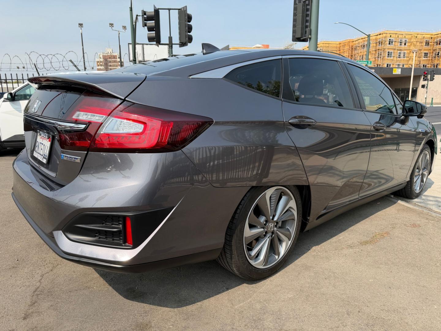 2019 Honda Clarity Plug-In Hybrid (JHMZC5F10KC) with an 1.5L L4 DOHC 16V HYBRID engine, CVT transmission, located at 744 E Miner Ave, Stockton, CA, 95202, (209) 944-5770, 37.956863, -121.282082- Photo#7