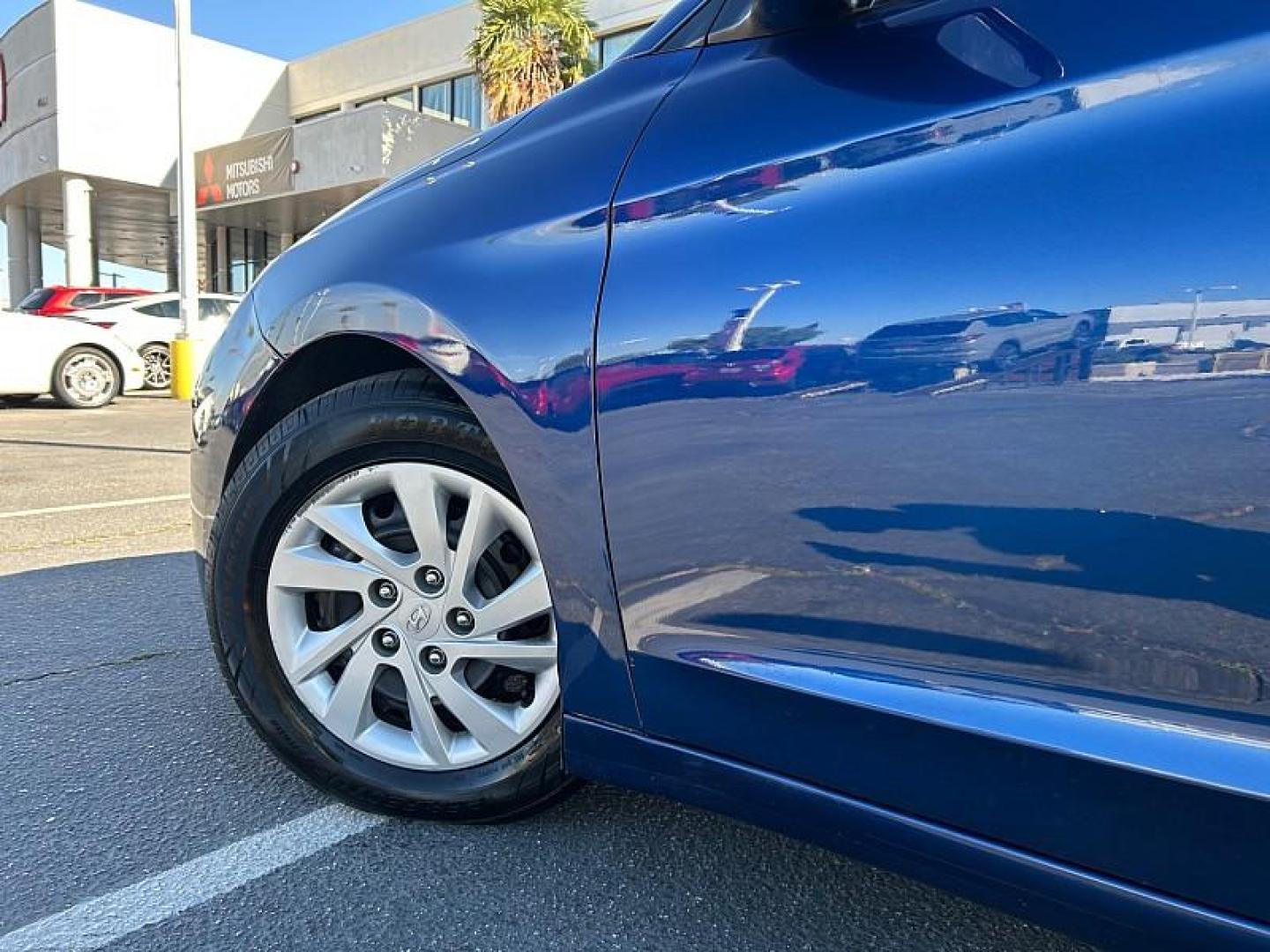 2019 BLUE Hyundai Elantra (5NPD74LF7KH) with an 4-Cyl 2.0 Liter engine, Automatic 6-Spd w/Shiftronic transmission, located at 412 Auto Vista Drive, Palmdale, 93551, (661) 945-0620, 34.592636, -118.136681- Photo#17