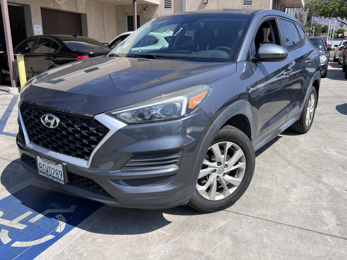 2019 Coliseum Gray /Black Hyundai Tucson SE (KM8J23A48KU) with an 2.0L L4 DOHC 16V engine, 6A transmission, located at 30 S. Berkeley Avenue, Pasadena, CA, 91107, (626) 248-7567, 34.145447, -118.109398 - ? 2019 Hyundai Tucson SE – Affordable, Reliable, and BHPH Friendly! VIN: KM8J23A48KU859863 Offered By: Crown City Motors, Pasadena, CA Financing Options: Buy Here Pay Here | No Credit Check | $500 Down OAC Looking for a dependable SUV with modern features, great gas mileage, and flexible fin - Photo#0