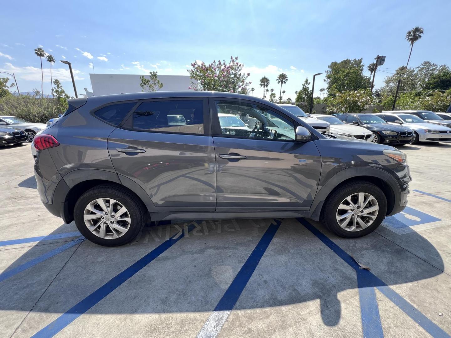 2019 Coliseum Gray /Black Hyundai Tucson SE (KM8J23A48KU) with an 2.0L L4 DOHC 16V engine, 6A transmission, located at 30 S. Berkeley Avenue, Pasadena, CA, 91107, (626) 248-7567, 34.145447, -118.109398 - ? 2019 Hyundai Tucson SE – Affordable, Reliable, and BHPH Friendly! VIN: KM8J23A48KU859863 Offered By: Crown City Motors, Pasadena, CA Financing Options: Buy Here Pay Here | No Credit Check | $500 Down OAC Looking for a dependable SUV with modern features, great gas mileage, and flexible fin - Photo#5