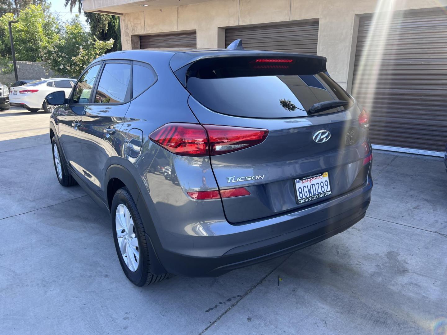 2019 Coliseum Gray /Black Hyundai Tucson SE (KM8J23A48KU) with an 2.0L L4 DOHC 16V engine, 6A transmission, located at 30 S. Berkeley Avenue, Pasadena, CA, 91107, (626) 248-7567, 34.145447, -118.109398 - ? 2019 Hyundai Tucson SE – Affordable, Reliable, and BHPH Friendly! VIN: KM8J23A48KU859863 Offered By: Crown City Motors, Pasadena, CA Financing Options: Buy Here Pay Here | No Credit Check | $500 Down OAC Looking for a dependable SUV with modern features, great gas mileage, and flexible fin - Photo#11