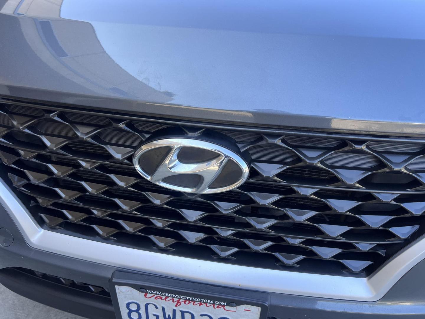 2019 Coliseum Gray /Black Hyundai Tucson SE (KM8J23A48KU) with an 2.0L L4 DOHC 16V engine, 6A transmission, located at 30 S. Berkeley Avenue, Pasadena, CA, 91107, (626) 248-7567, 34.145447, -118.109398 - ? 2019 Hyundai Tucson SE – Affordable, Reliable, and BHPH Friendly! VIN: KM8J23A48KU859863 Offered By: Crown City Motors, Pasadena, CA Financing Options: Buy Here Pay Here | No Credit Check | $500 Down OAC Looking for a dependable SUV with modern features, great gas mileage, and flexible fin - Photo#15