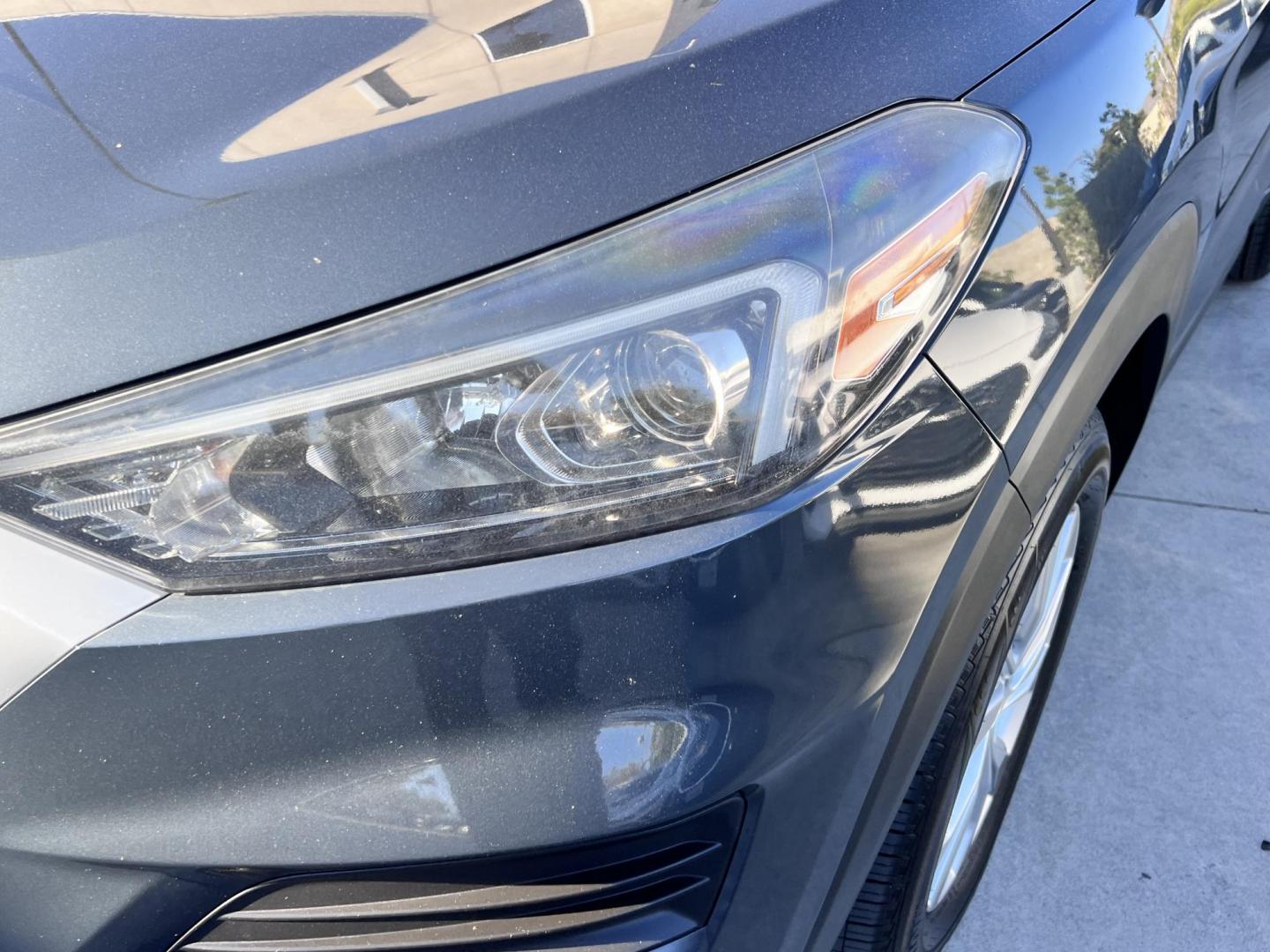 2019 Gray /BLACK Hyundai Tucson SEL (KM8J33A4XKU) with an 2.0L L4 DOHC 16V engine, 6A transmission, located at 30 S. Berkeley Avenue, Pasadena, CA, 91107, (626) 248-7567, 34.145447, -118.109398 - Crown City Motors is a used “Buy Here Pay Here” car dealer in Pasadena CA. “Buy Here Pay Here” financing, means that when you purchase your vehicle from our dealership, that you make the payments to the dealership as well. We do not need the banks approval to get you approved for a used auto - Photo#11