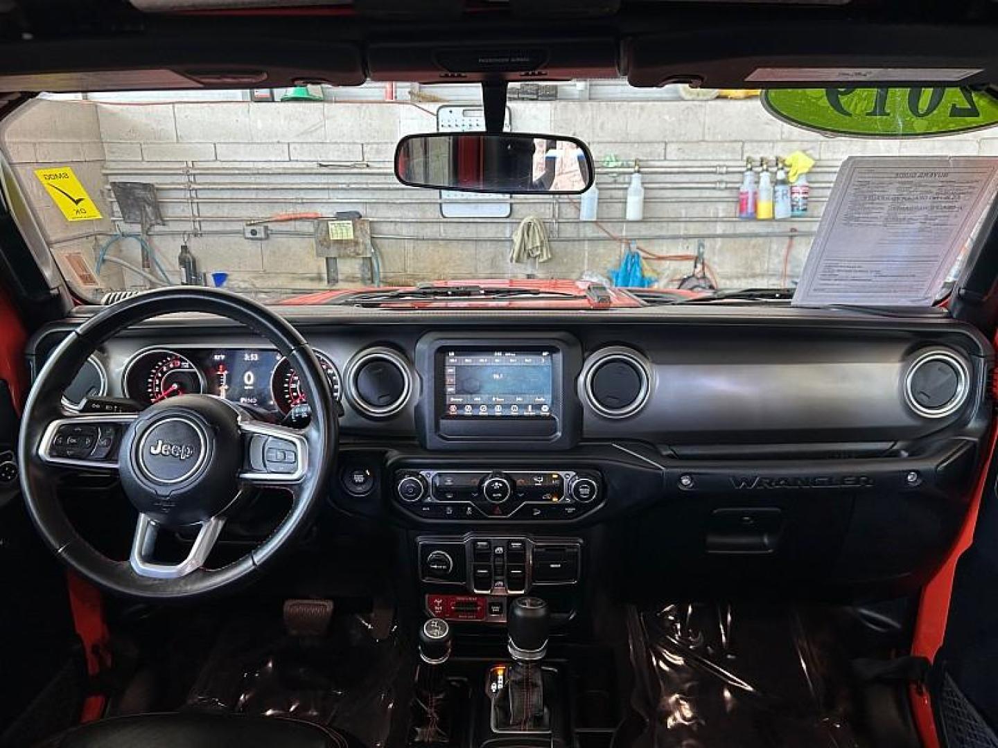 2019 ORANGE Jeep Wrangler Unlimited (1C4HJXFG1KW) with an 6-Cyl 3.6 Liter engine, Automatic transmission, located at 412 Auto Vista Drive, Palmdale, 93551, (661) 945-0620, 34.592636, -118.136681 - Photo#22