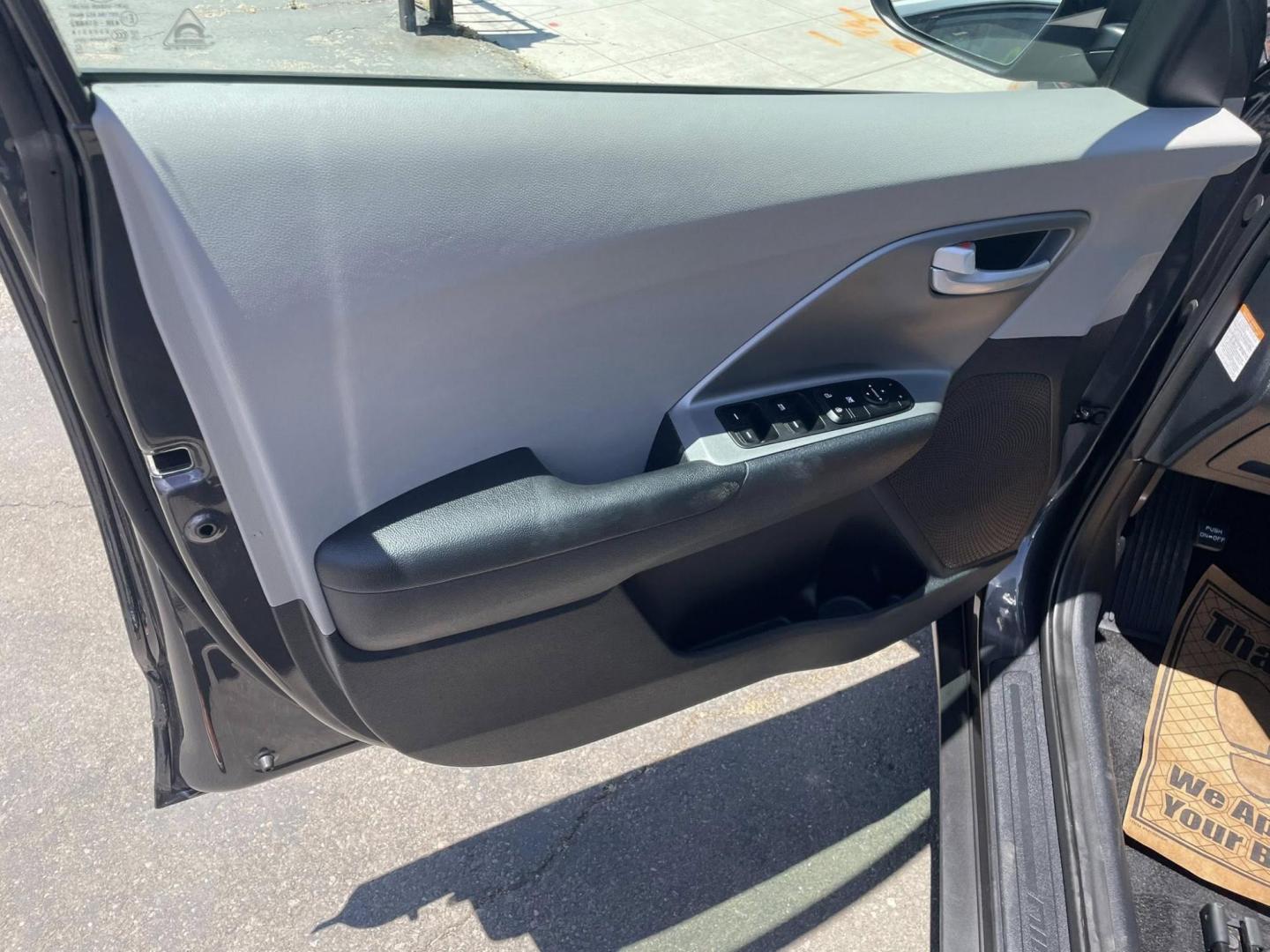2019 Kia Niro Plug In Hybrid LX (KNDCM3LD5K5) , 6A transmission, located at 744 E Miner Ave, Stockton, CA, 95202, (209) 944-5770, 37.956863, -121.282082 - PLUS TAXES AND FEES NO CHARGER AVAILABLE - Photo#4