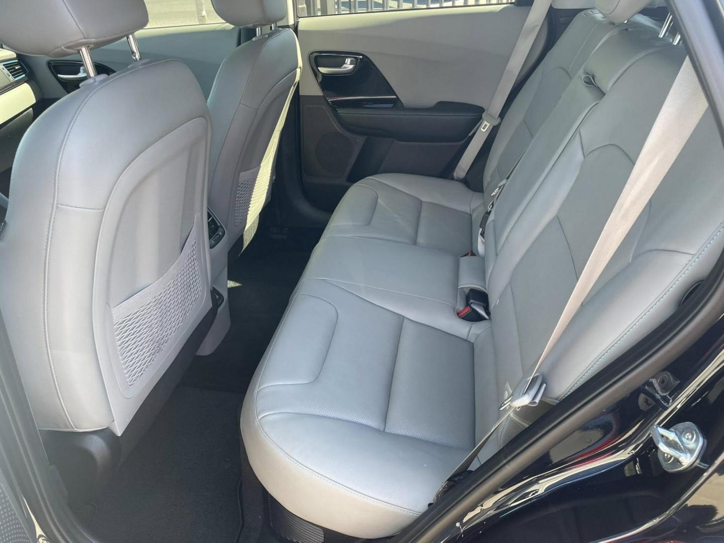 2019 Kia Niro Plug In Hybrid EX Premium (KNDCC3LD7K5) , 6A transmission, located at 744 E Miner Ave, Stockton, CA, 95202, (209) 944-5770, 37.956863, -121.282082 - PLUS TAXES AND FEES NO CHARGER AVAILABLE - Photo#8