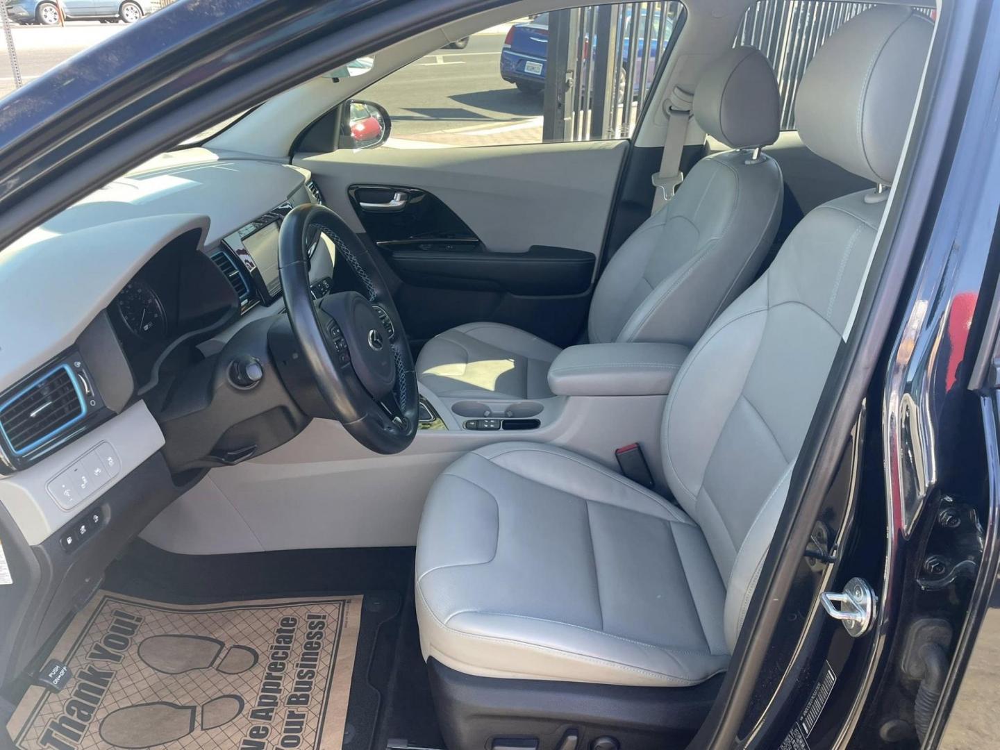 2019 Kia Niro Plug In Hybrid EX Premium (KNDCC3LD7K5) , 6A transmission, located at 744 E Miner Ave, Stockton, CA, 95202, (209) 944-5770, 37.956863, -121.282082 - PLUS TAXES AND FEES NO CHARGER AVAILABLE - Photo#6