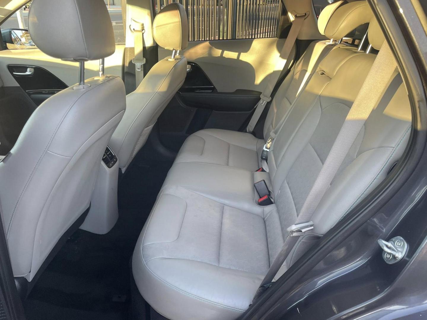 2019 Kia Niro Plug In Hybrid EX (KNDCD3LD8K5) , 6A transmission, located at 744 E Miner Ave, Stockton, CA, 95202, (209) 944-5770, 37.956863, -121.282082 - PLUS TAXES AND FEES NO CHARGER AVAILABLE - Photo#8