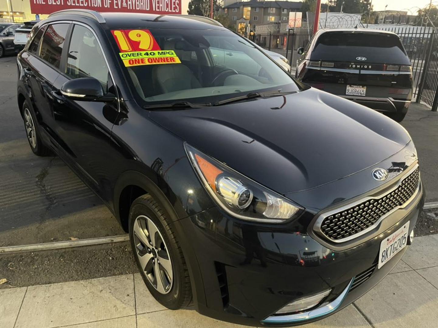 2019 Kia Niro Plug In Hybrid EX (KNDCD3LD5K5) , 6A transmission, located at 744 E Miner Ave, Stockton, CA, 95202, (209) 944-5770, 37.956863, -121.282082 - PLUS TAXES AND FEES NO CHARGER AVAILABLE - Photo#1