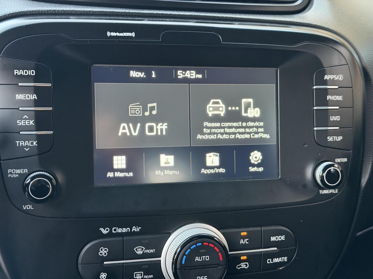 2019 SILVER /Black Kia Soul Base 6M (KNDJN2A2XK7) with an 1.6L L4 DOHC 16V engine, Automatic transmission, located at 30 S. Berkeley Avenue, Pasadena, CA, 91107, (626) 248-7567, 34.145447, -118.109398 - 2019 Kia Soul – Compact, Fuel Efficient, Stylish – Buy Here Pay Here – $995 Down – Bad Credit OK – Crown City Motors – Pasadena, CA Looking for a reliable and affordable vehicle with a unique style and excellent gas mileage? This 2019 Kia Soul is the perfect choice for city drivers, f - Photo#24
