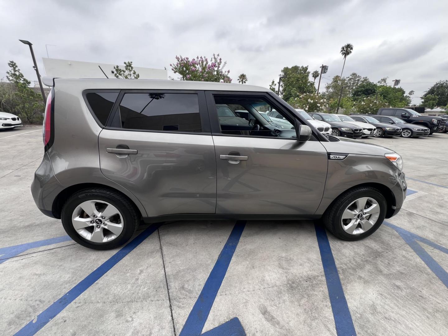 2019 Gray /black Kia Soul Base 6M (KNDJN2A20K7) with an 1.6L L4 DOHC 16V engine, 6M transmission, located at 30 S. Berkeley Avenue, Pasadena, CA, 91107, (626) 248-7567, 34.145447, -118.109398 - Crown City Motors is a used “Buy Here Pay Here” car dealer in Pasadena CA. “Buy Here Pay Here” financing, means that when you purchase your vehicle from our dealership, that you make the payments to the dealership as well. We do not need the banks approval to get you approved for a used auto - Photo#3