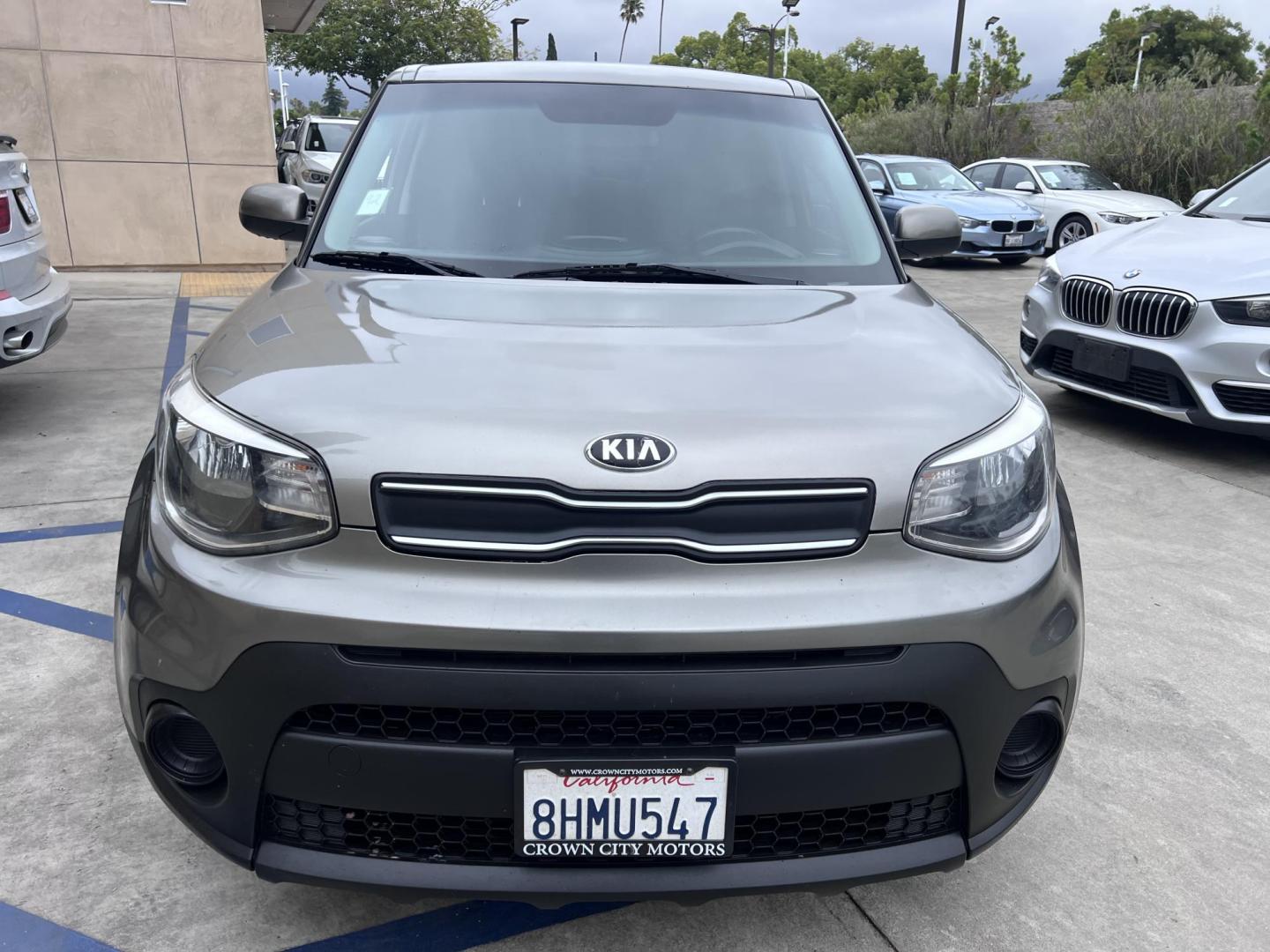 2019 Gray /black Kia Soul Base 6M (KNDJN2A20K7) with an 1.6L L4 DOHC 16V engine, 6M transmission, located at 30 S. Berkeley Avenue, Pasadena, CA, 91107, (626) 248-7567, 34.145447, -118.109398 - Crown City Motors is a used “Buy Here Pay Here” car dealer in Pasadena CA. “Buy Here Pay Here” financing, means that when you purchase your vehicle from our dealership, that you make the payments to the dealership as well. We do not need the banks approval to get you approved for a used auto - Photo#11