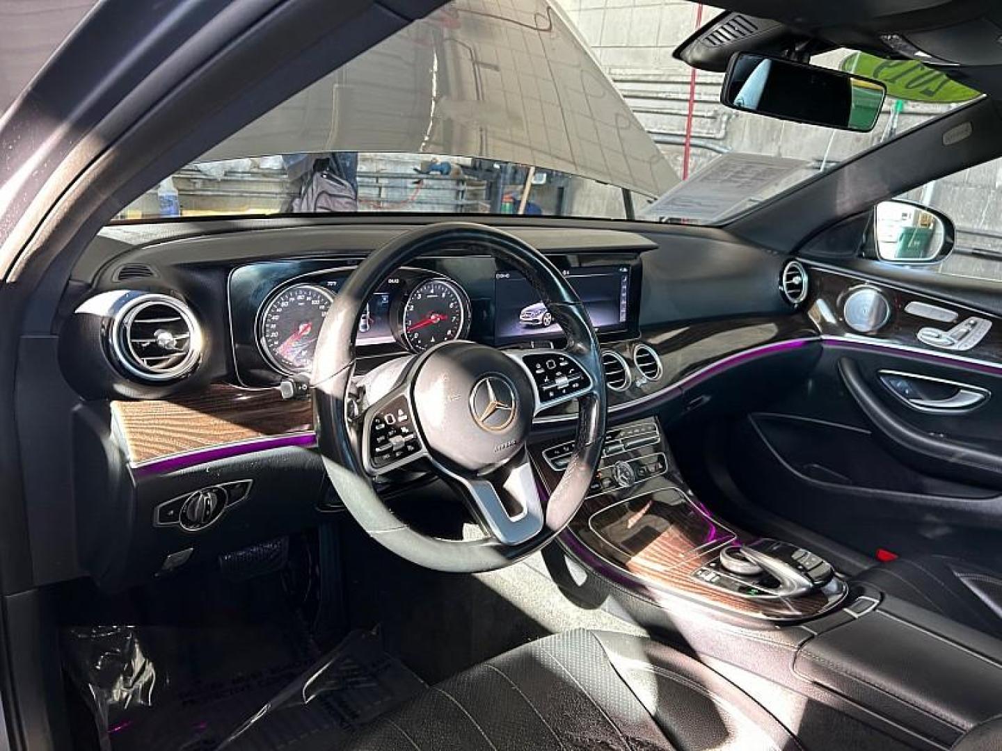 2019 GRAY Mercedes-Benz E-Class (WDDZF4KB0KA) with an 4-Cyl Turbo 2.0 Liter engine, Automatic 9-Spd 9G-Tronic transmission, located at 412 Auto Vista Drive, Palmdale, 93551, (661) 945-0620, 34.592636, -118.136681 - Photo#21