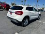 2019 White Mercedes-Benz GLA-Class (WDCTG4EB9KU) with an 4-Cyl Turbo 2.0 Liter engine, Automatic 7-Spd w/7G-DCT transmission, located at 412 Auto Vista Drive, Palmdale, 93551, (661) 945-0620, 34.592636, -118.136681- Photo#6
