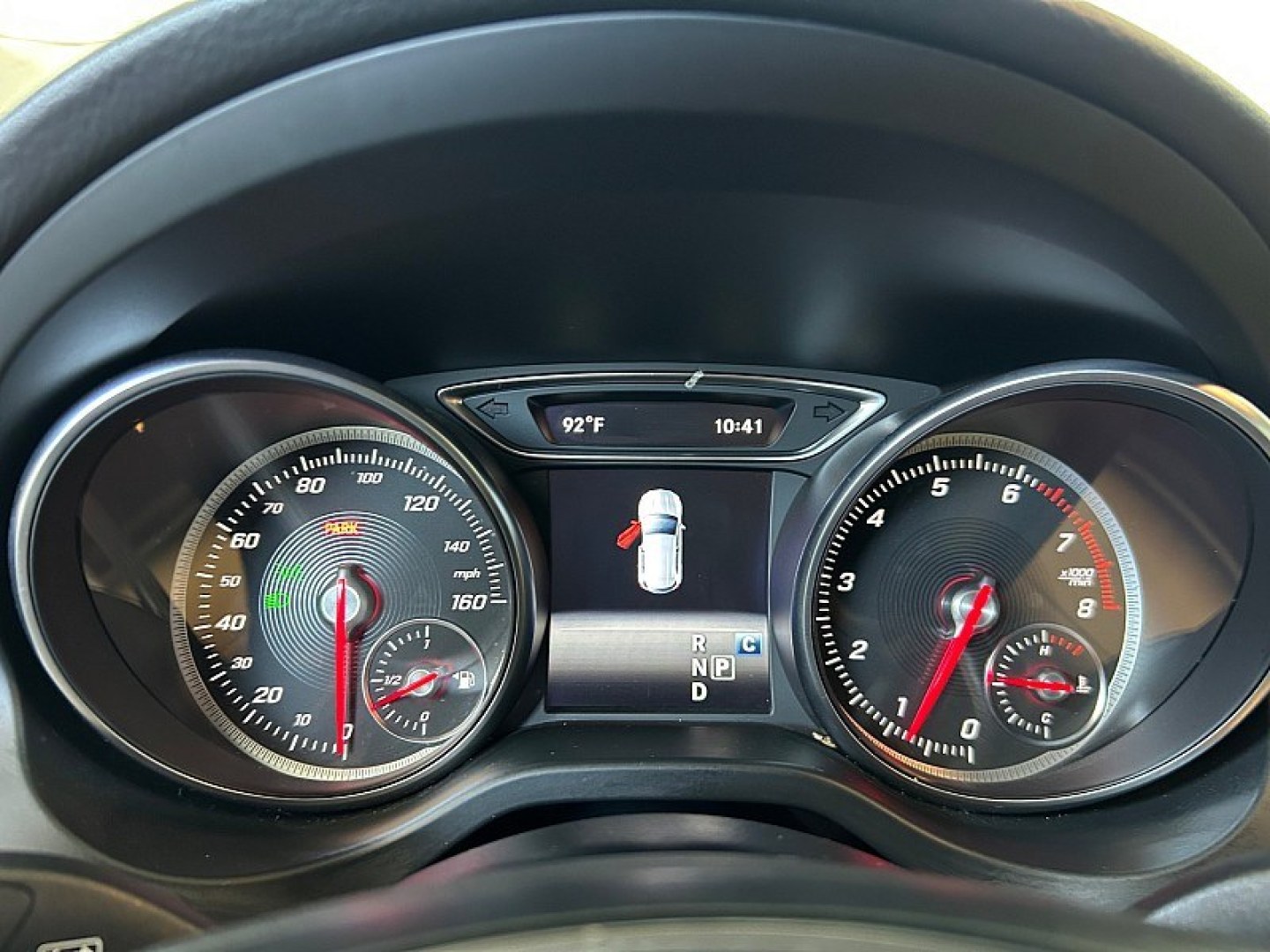 2019 White Mercedes-Benz GLA-Class (WDCTG4EB9KU) with an 4-Cyl Turbo 2.0 Liter engine, Automatic 7-Spd w/7G-DCT transmission, located at 412 Auto Vista Drive, Palmdale, 93551, (661) 945-0620, 34.592636, -118.136681- Photo#18