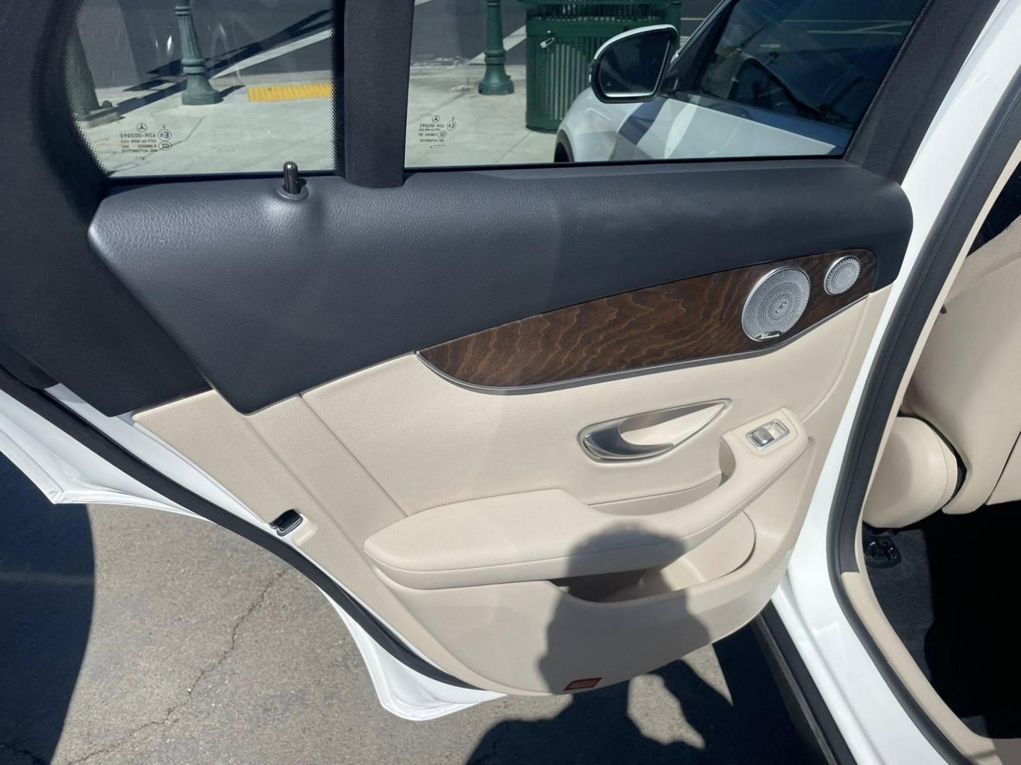 2019 Mercedes-Benz GLC-Class GLC 350e 4MATIC (WDC0G5EB3KF) with an 2.0L L4 DOHC 16V HYBRID engine, 7A transmission, located at 744 E Miner Ave, Stockton, CA, 95202, (209) 944-5770, 37.956863, -121.282082 - PLUS TAXES AND FEES NO CHARGER AVAILABLE - Photo#7