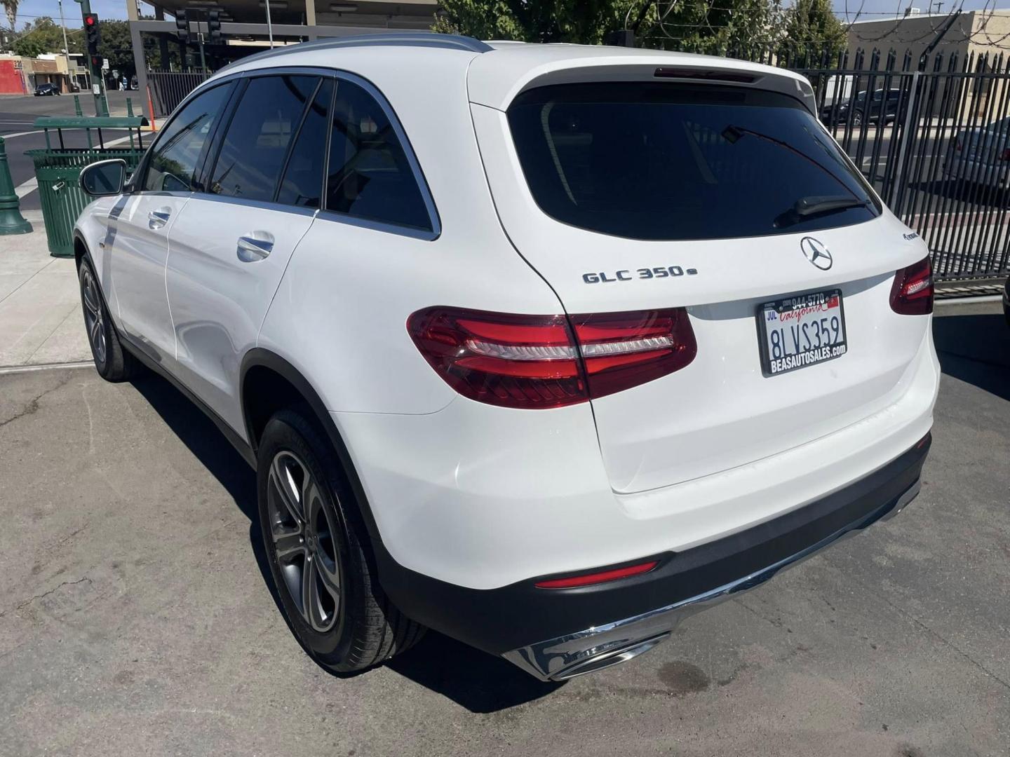 2019 Mercedes-Benz GLC-Class GLC 350e 4MATIC (WDC0G5EB3KF) with an 2.0L L4 DOHC 16V HYBRID engine, 7A transmission, located at 744 E Miner Ave, Stockton, CA, 95202, (209) 944-5770, 37.956863, -121.282082 - PLUS TAXES AND FEES NO CHARGER AVAILABLE - Photo#8