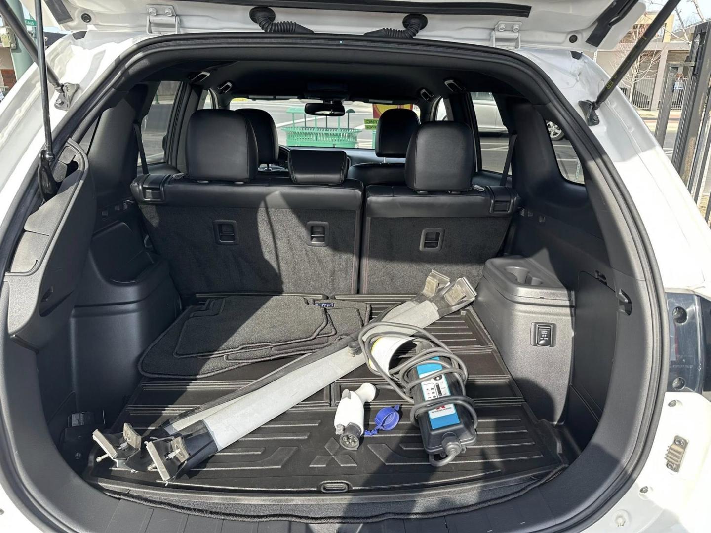 2019 Mitsubishi Outlander PHEV GT (JA4J24A50KZ) with an 2.0L L4 DOHC 16V HYBRID engine, 1A transmission, located at 744 E Miner Ave, Stockton, CA, 95202, (209) 944-5770, 37.956863, -121.282082 - Photo#12