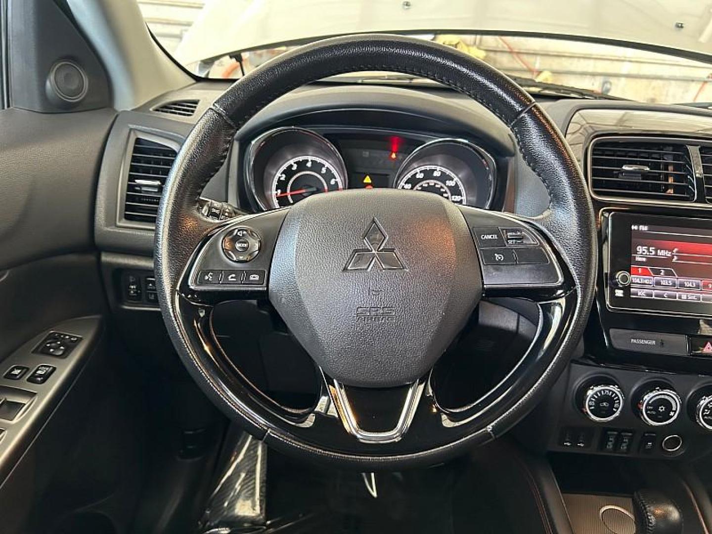 2019 SILVER Mitsubishi Outlander Sport (JA4AP4AW0KU) with an 4-Cyl 2.4 Liter engine, Automatic CVT w/Sportronic transmission, located at 412 Auto Vista Drive, Palmdale, 93551, (661) 945-0620, 34.592636, -118.136681 - Photo#22