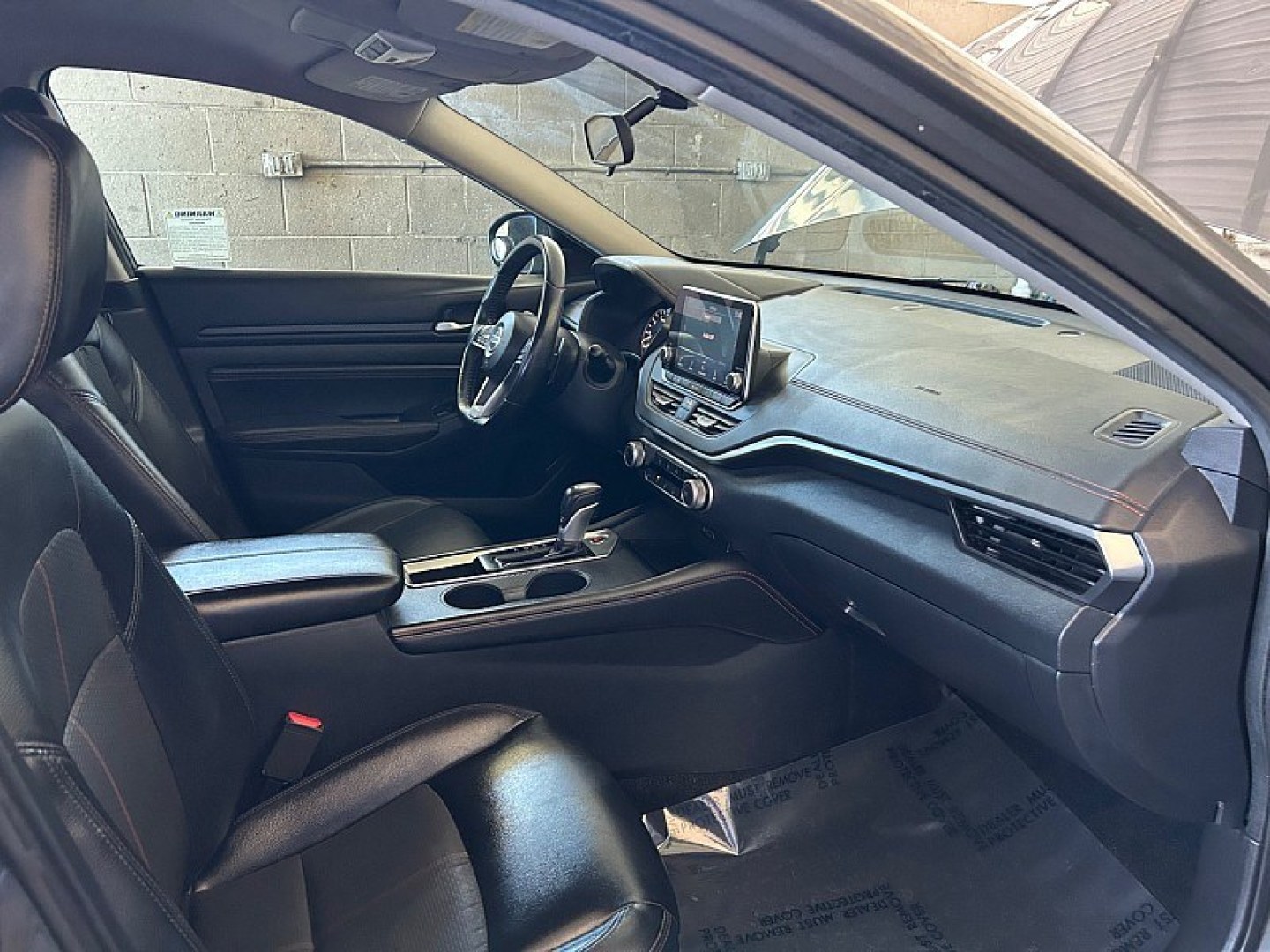 2019 Gray Nissan Altima (1N4BL4CV7KN) with an 4-Cyl 2.5 Liter engine, Automatic Xtronic CVT transmission, located at 412 Auto Vista Drive, Palmdale, 93551, (661) 945-0620, 34.592636, -118.136681- Photo#19
