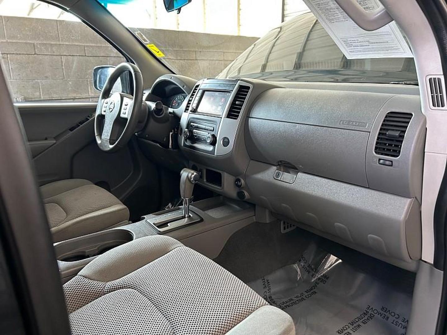 2019 BLACK Nissan Frontier 2WD (1N6AD0ERXKN) with an V6 4.0 Liter engine, Automatic 5-Spd transmission, located at 412 Auto Vista Drive, Palmdale, 93551, (661) 945-0620, 34.592636, -118.136681 - Photo#2
