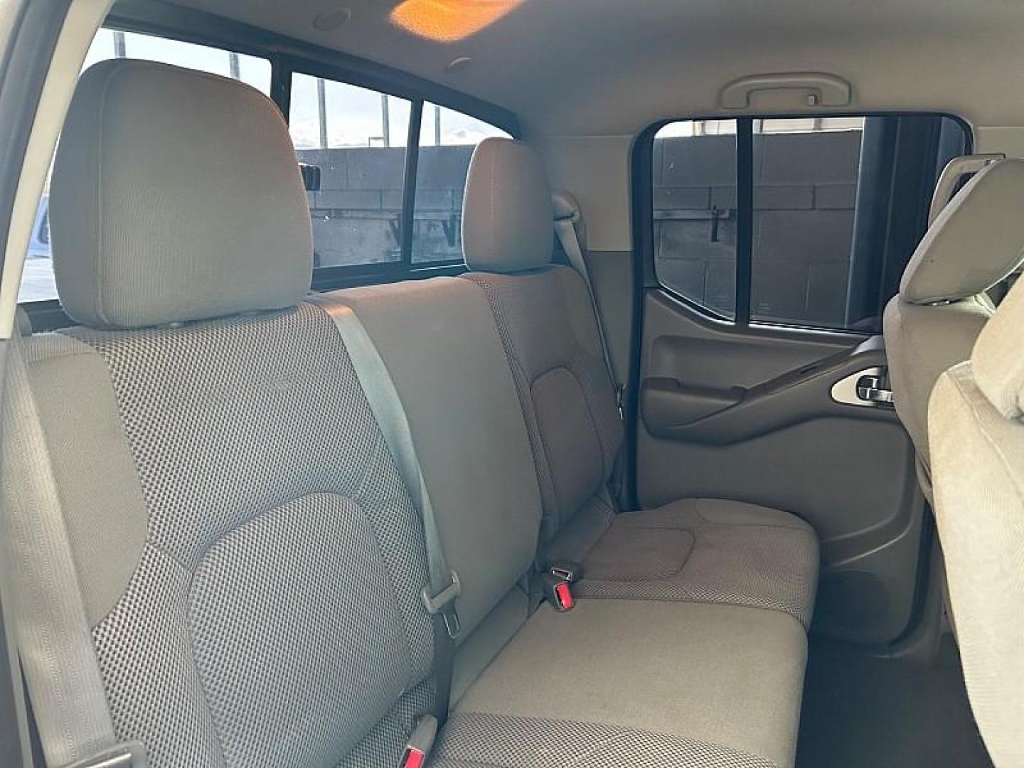 2019 BLACK Nissan Frontier 2WD (1N6AD0ERXKN) with an V6 4.0 Liter engine, Automatic 5-Spd transmission, located at 412 Auto Vista Drive, Palmdale, 93551, (661) 945-0620, 34.592636, -118.136681 - Photo#3