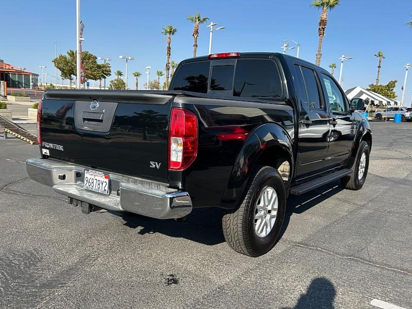 2019 BLACK Nissan Frontier 2WD (1N6AD0ERXKN) with an V6 4.0 Liter engine, Automatic 5-Spd transmission, located at 412 Auto Vista Drive, Palmdale, 93551, (661) 945-0620, 34.592636, -118.136681 - Photo#27