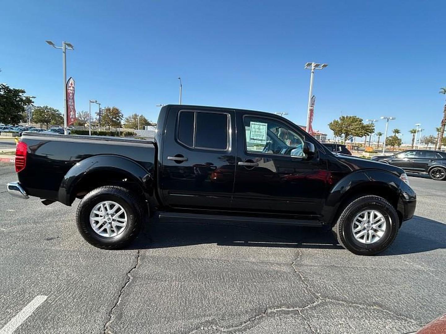 2019 BLACK Nissan Frontier 2WD (1N6AD0ERXKN) with an V6 4.0 Liter engine, Automatic 5-Spd transmission, located at 412 Auto Vista Drive, Palmdale, 93551, (661) 945-0620, 34.592636, -118.136681 - Photo#28