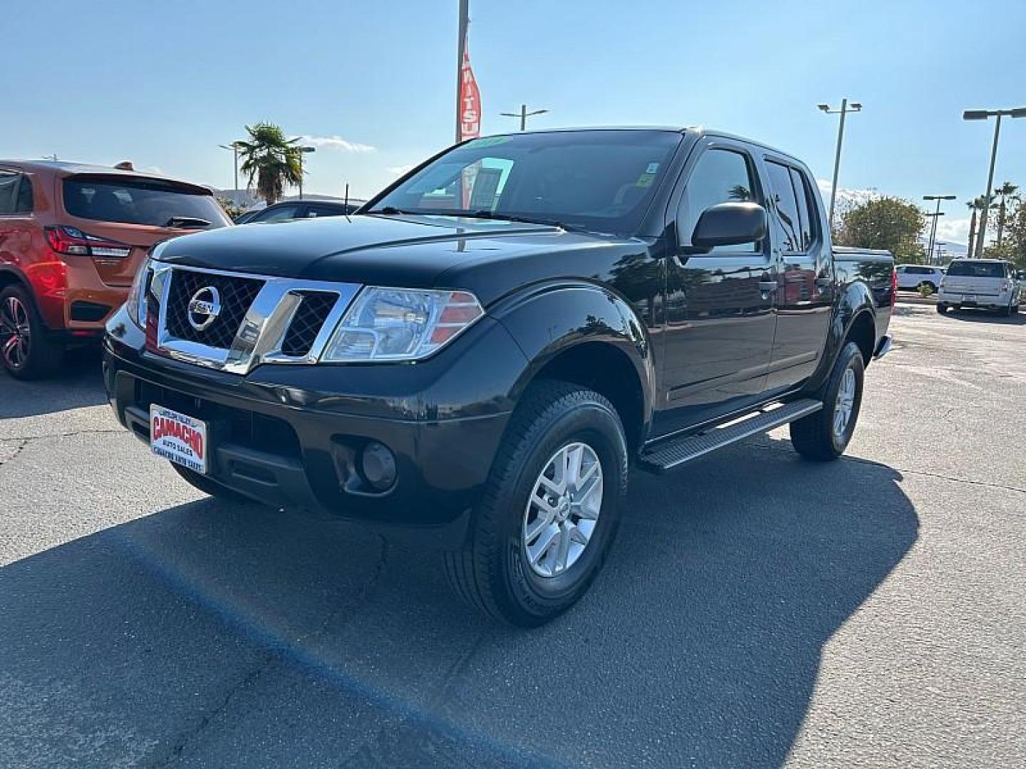 2019 BLACK Nissan Frontier 2WD (1N6AD0ERXKN) with an V6 4.0 Liter engine, Automatic 5-Spd transmission, located at 412 Auto Vista Drive, Palmdale, 93551, (661) 945-0620, 34.592636, -118.136681 - Photo#29