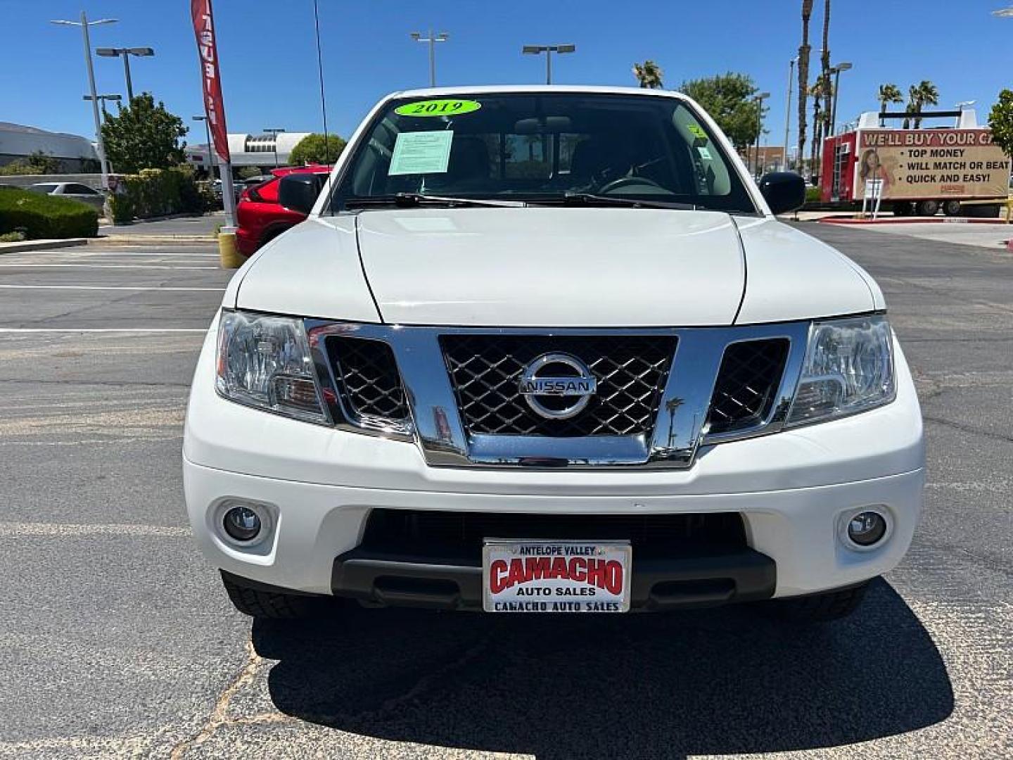 2019 WHITE Nissan Frontier 4WD (1N6AD0EV1KN) with an V6 4.0 Liter engine, Automatic 5-Spd transmission, located at 412 Auto Vista Drive, Palmdale, 93551, (661) 945-0620, 34.592636, -118.136681 - Photo#1