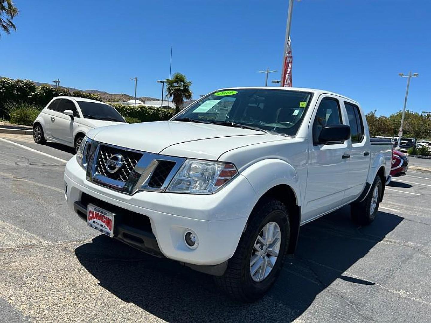 2019 WHITE Nissan Frontier 4WD (1N6AD0EV1KN) with an V6 4.0 Liter engine, Automatic 5-Spd transmission, located at 412 Auto Vista Drive, Palmdale, 93551, (661) 945-0620, 34.592636, -118.136681 - Photo#7